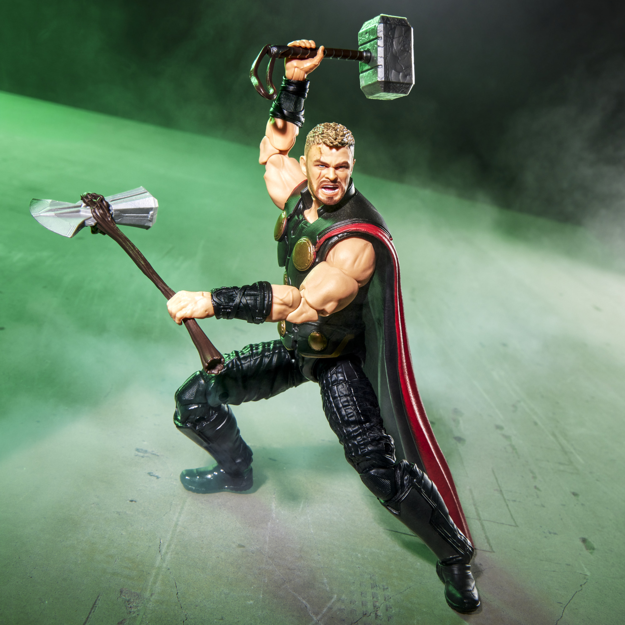 Avengers: Doomsday Marvel Legends Thor Action Figure Gallery Image 5