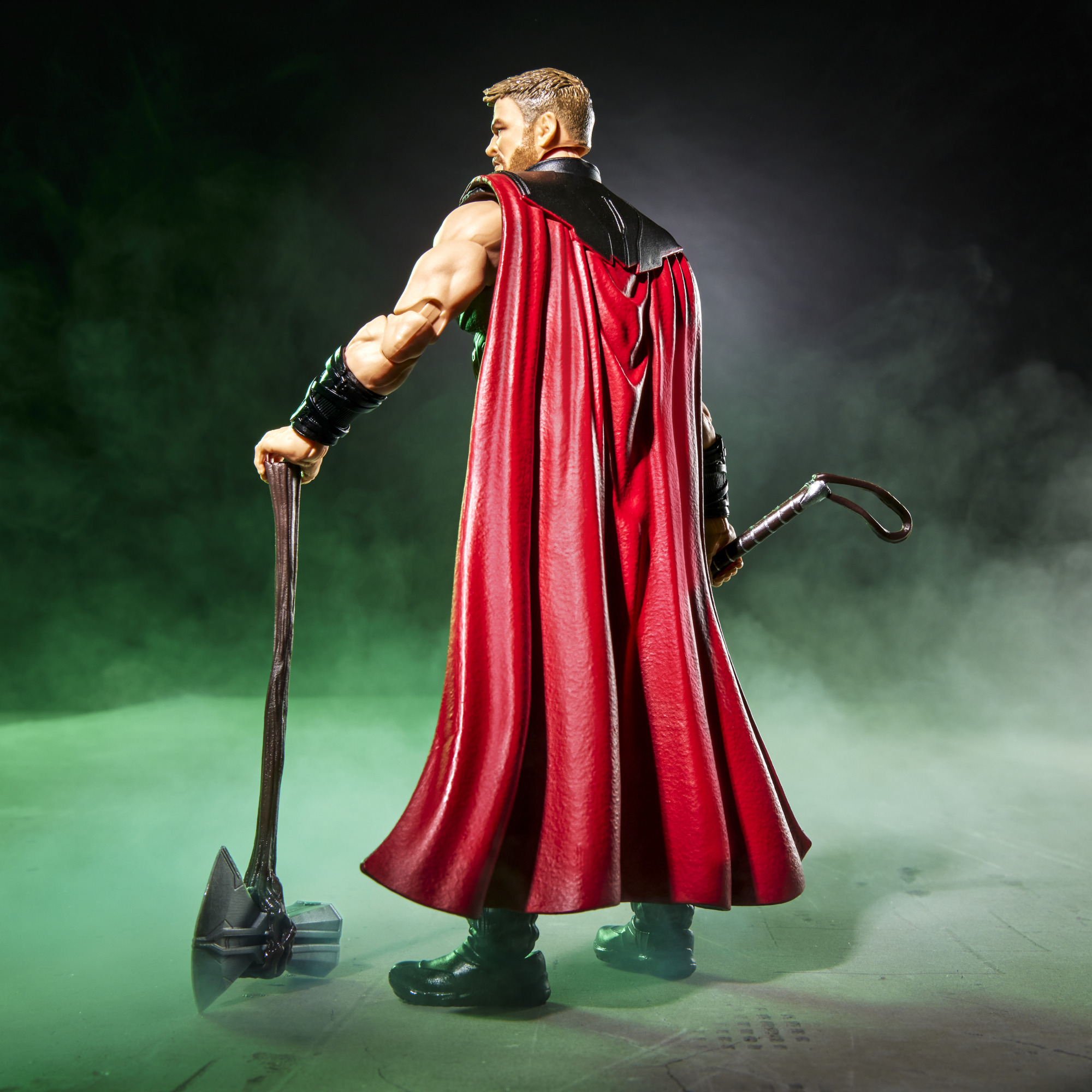 Avengers: Doomsday Marvel Legends Thor Action Figure Gallery Image 7