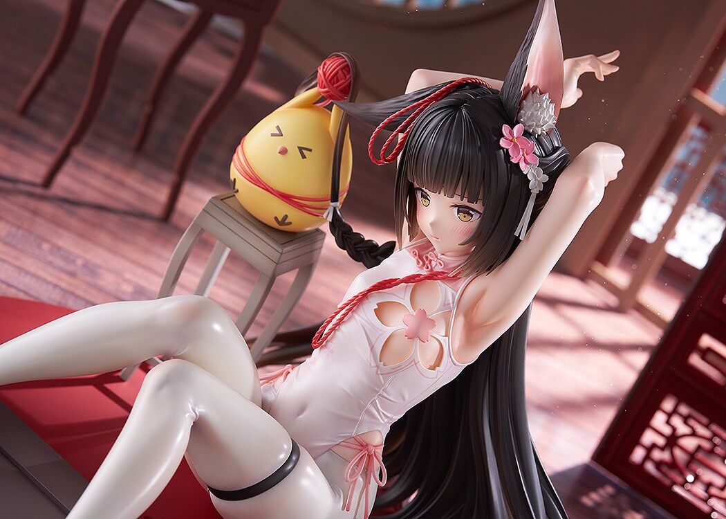 Azur Lane Nagato (Guardian Fox's Blessed Bonds) 1/4 Scale Figure Gallery Image 5