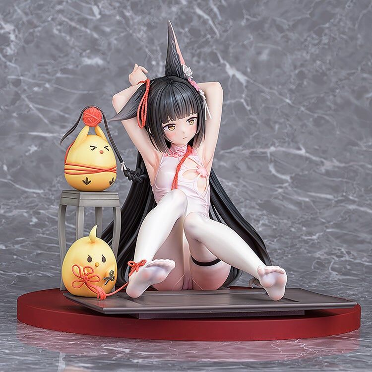 Azur Lane Nagato (Guardian Fox's Blessed Bonds) 1/4 Scale Figure Gallery Image 13