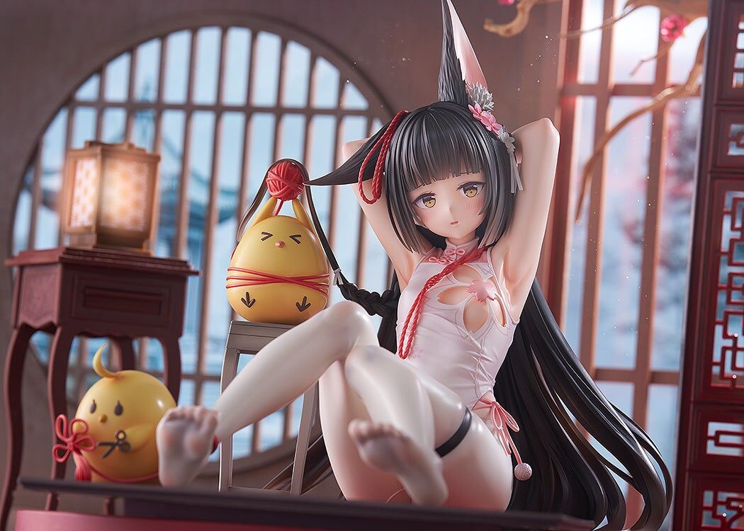 Azur Lane Nagato (Guardian Fox's Blessed Bonds) 1/4 Scale Figure Gallery Image 4