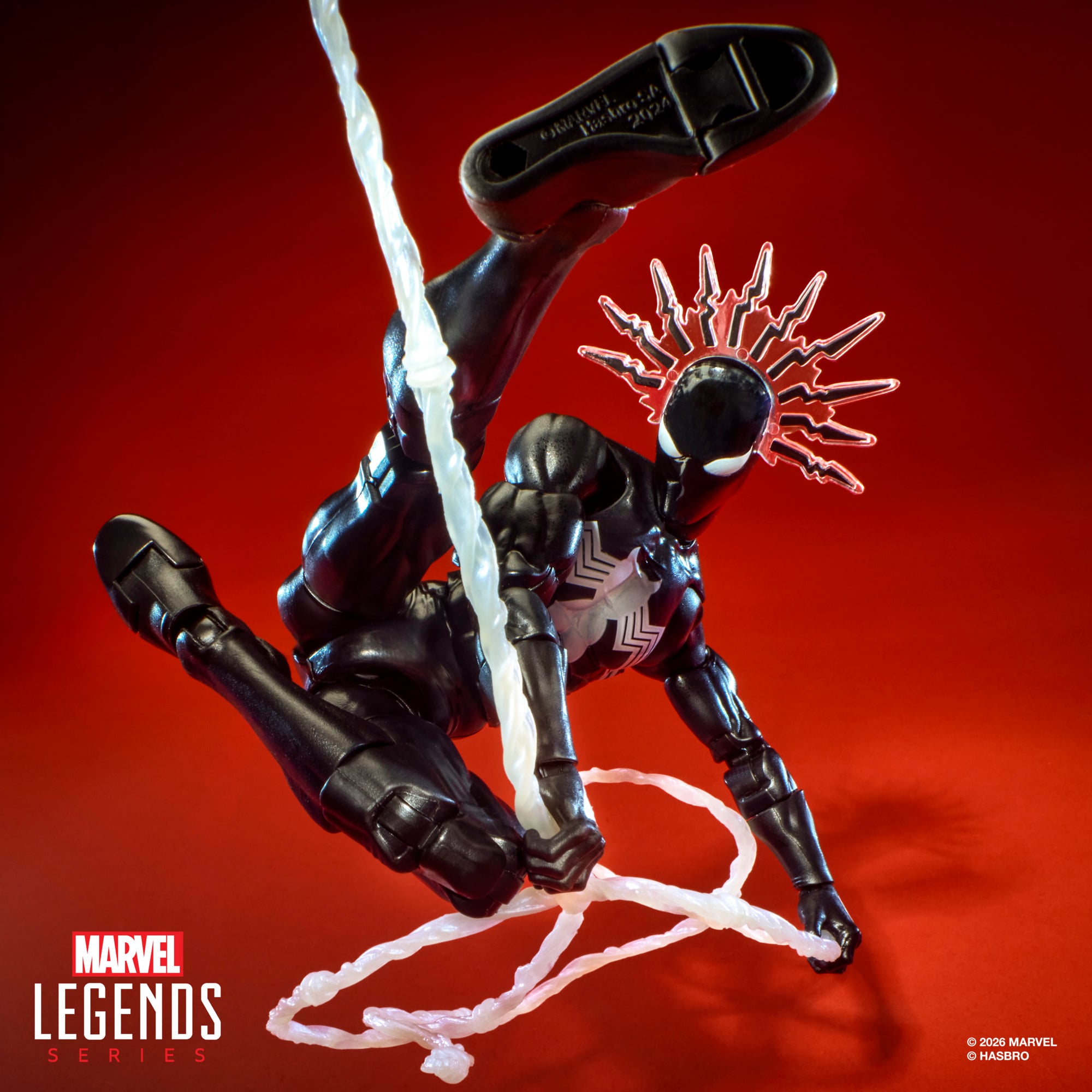 Marvel Legends Maximum Series Spider-Man (Symbiote) Action Figure Gallery Image 10