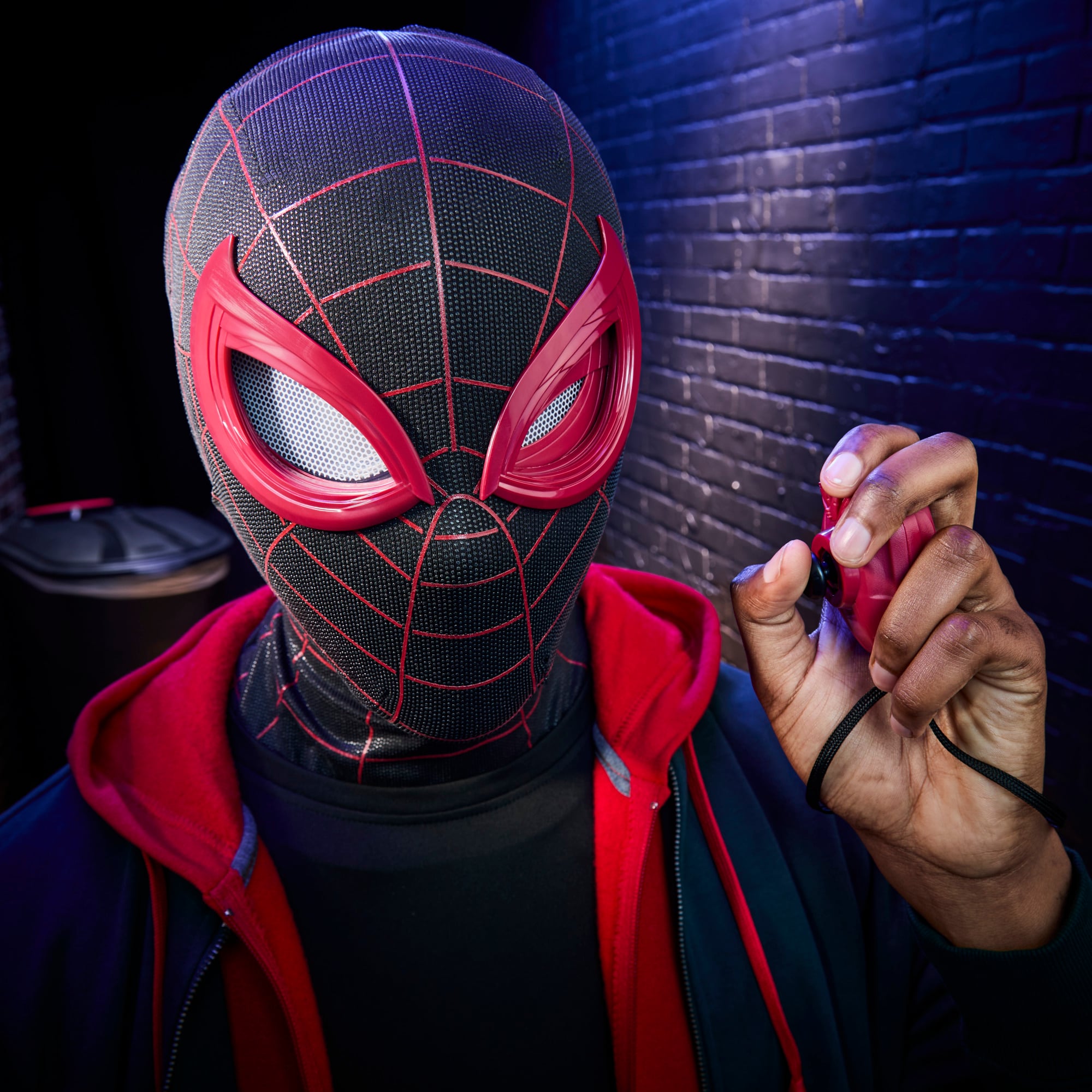 Marvel's Spider-Man 2 Marvel Legends Miles Morales 1:1 Scale Wearable Mask Gallery Image 8