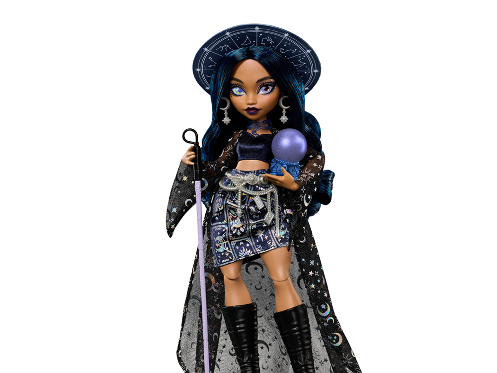 Moonspell Magic By Monster High Claire De Luna Doll Gallery Image 1