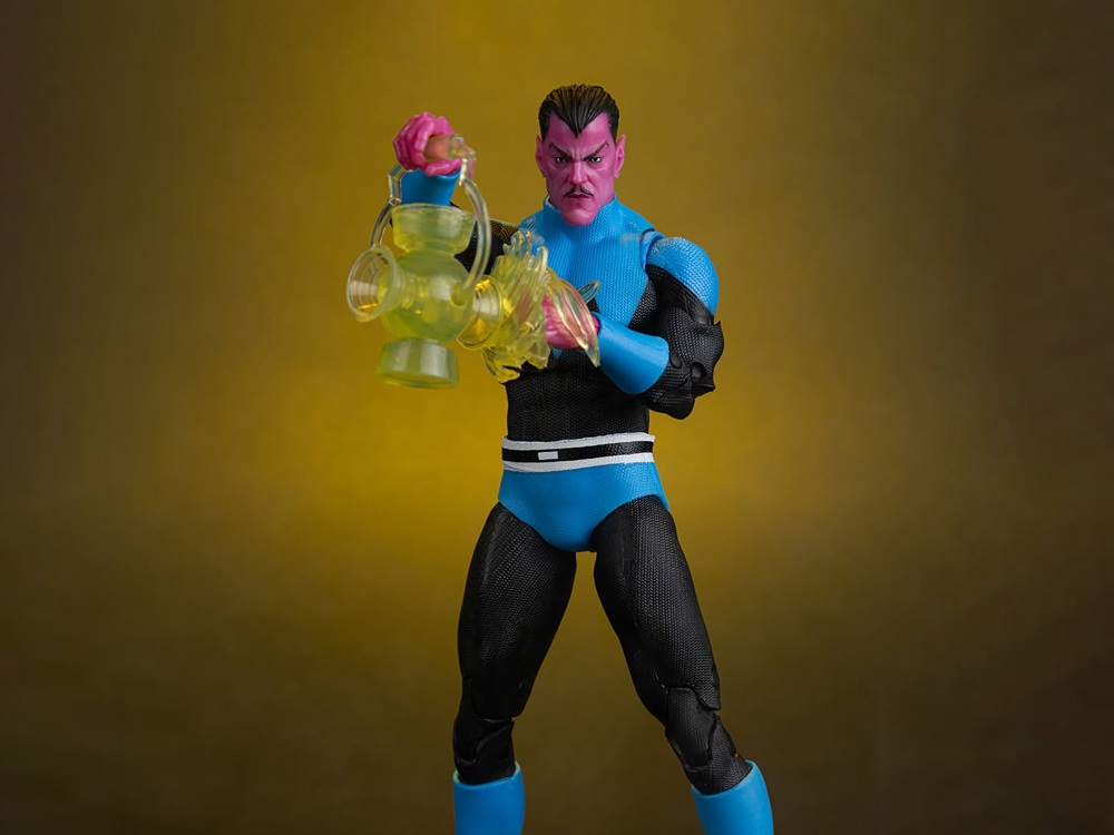 DC Classic DC Multiverse Sinestro Action Figure Gallery Image 1