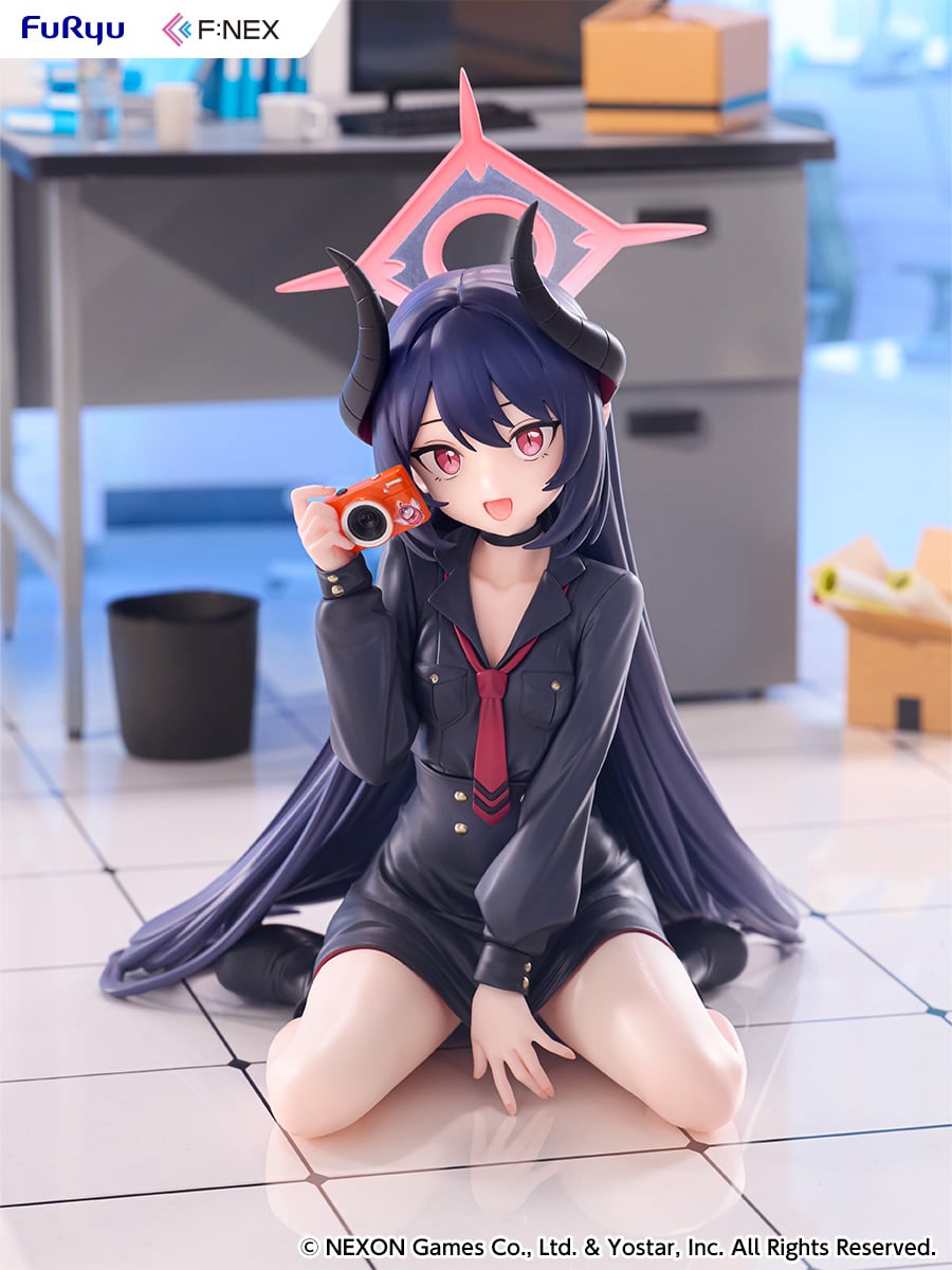 Blue Archive F:Nex Chiaki (Memorial Lobby Ver.) 1/7 Scale Figure Gallery Image 3