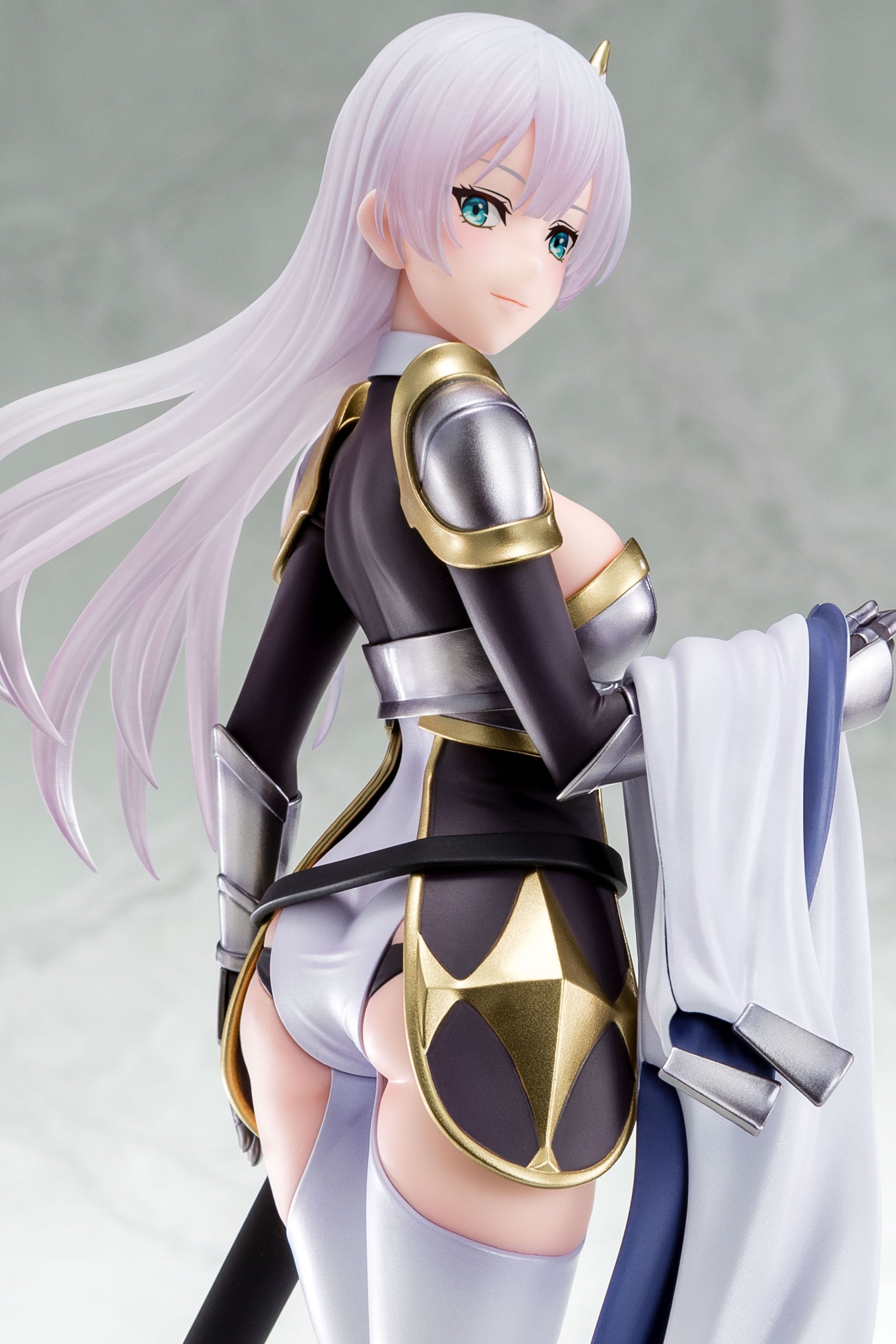 From Old Country Bumpkin to Master Swordsman Allucia Citrus 1/6