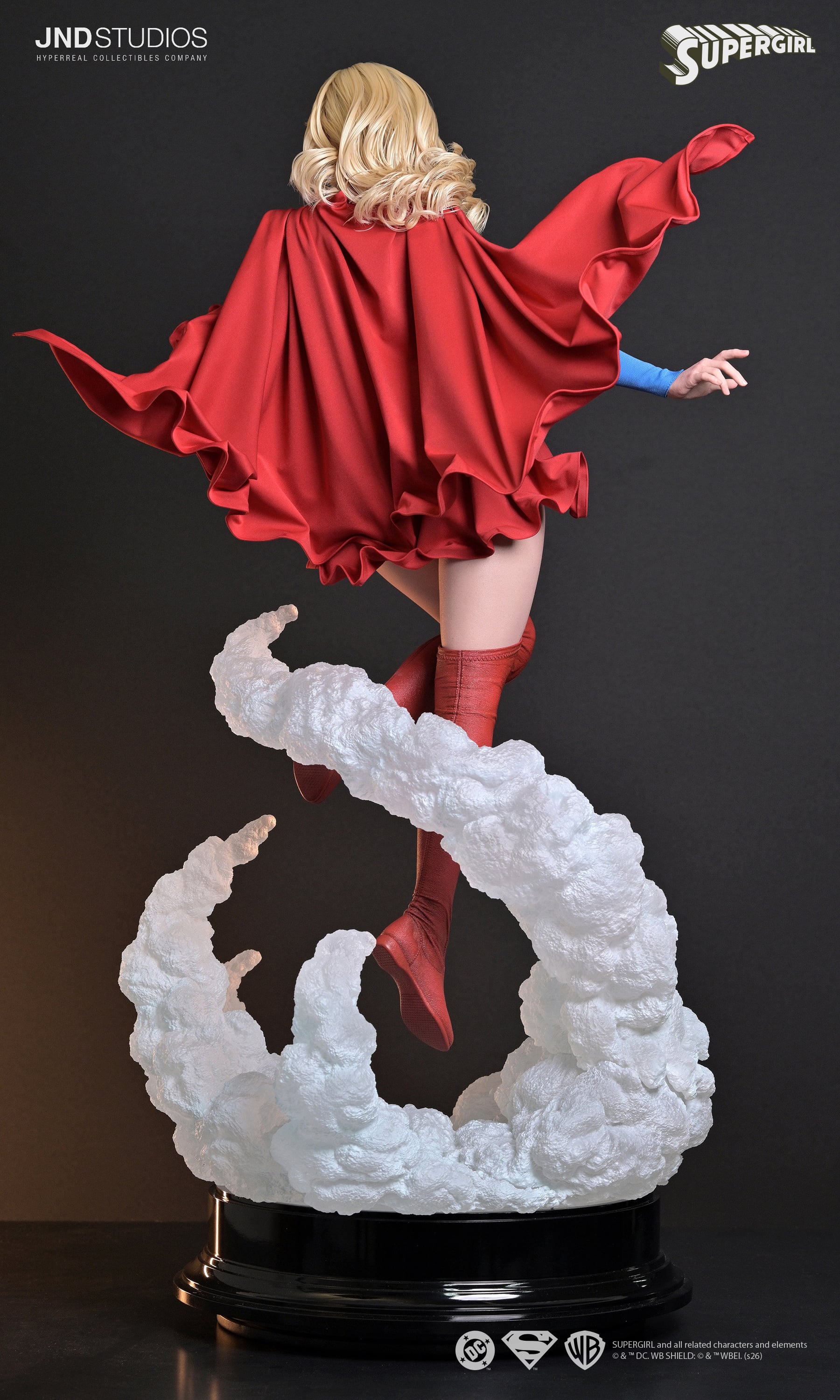 DC Comics Hyperreal Supergirl 1/3 Scale Limited Edition Statue Gallery Image 6