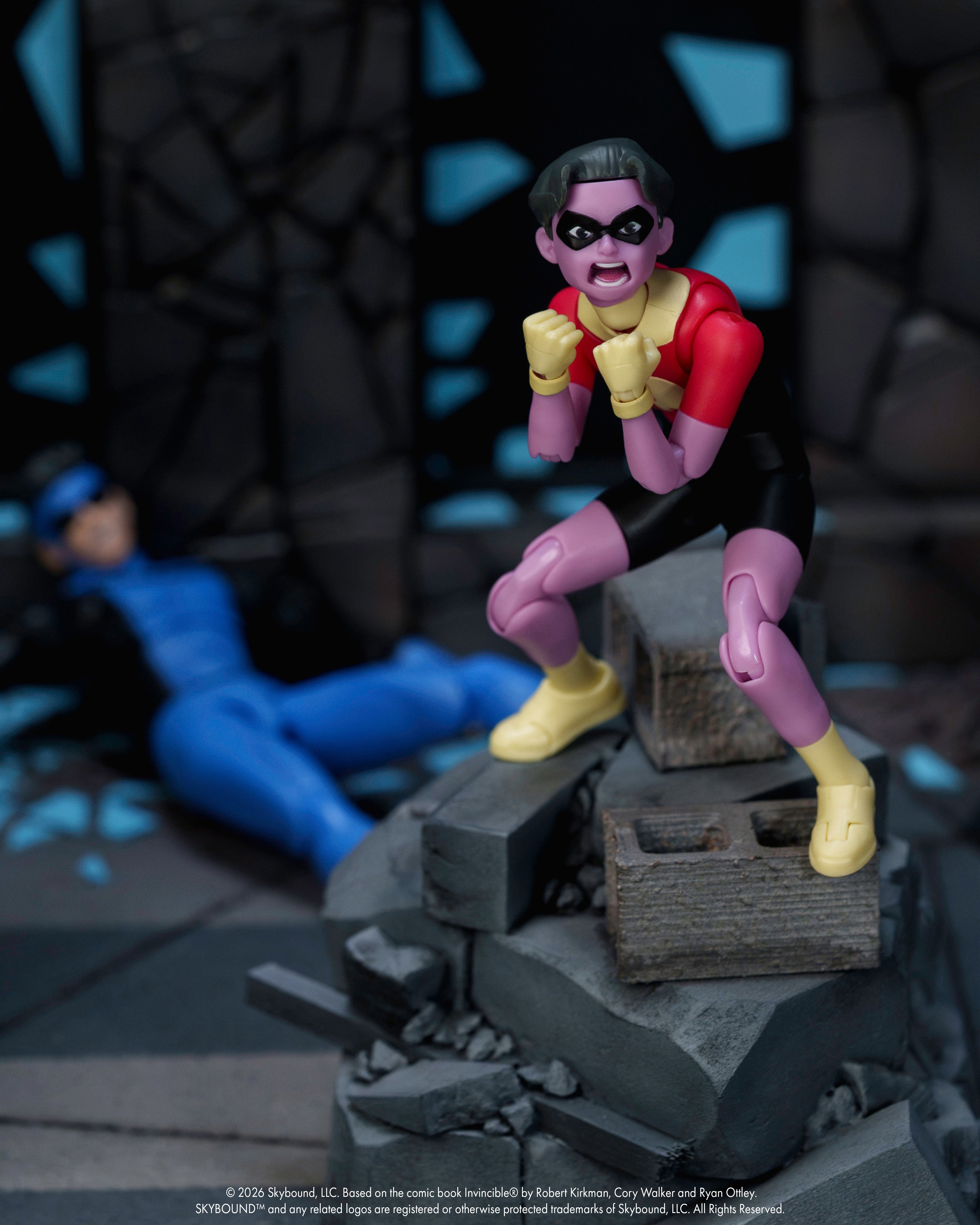 Invincible Kid Omni-Man 1/12 Scale Action Figure Gallery Image 11