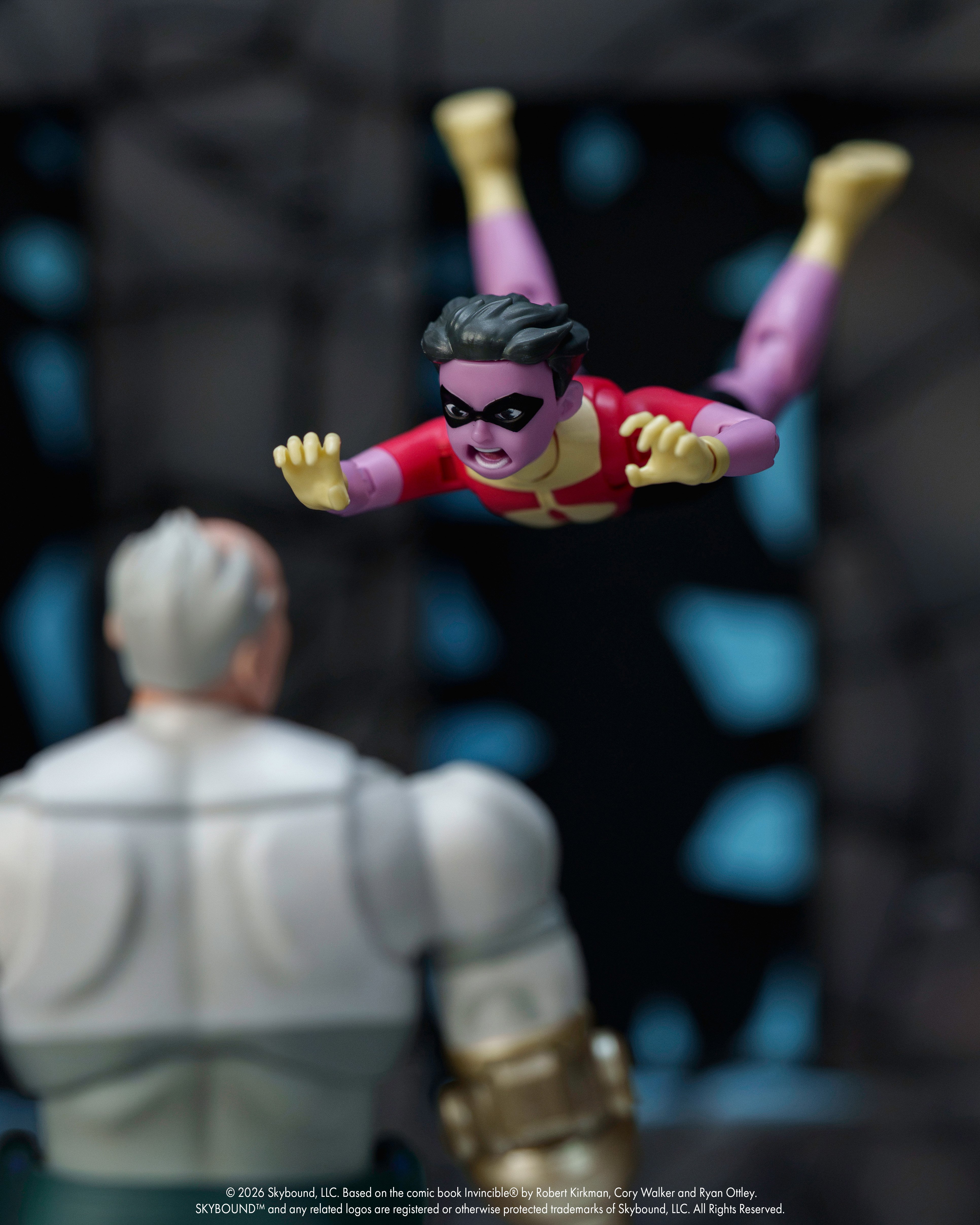 Invincible Kid Omni-Man 1/12 Scale Action Figure Gallery Image 12