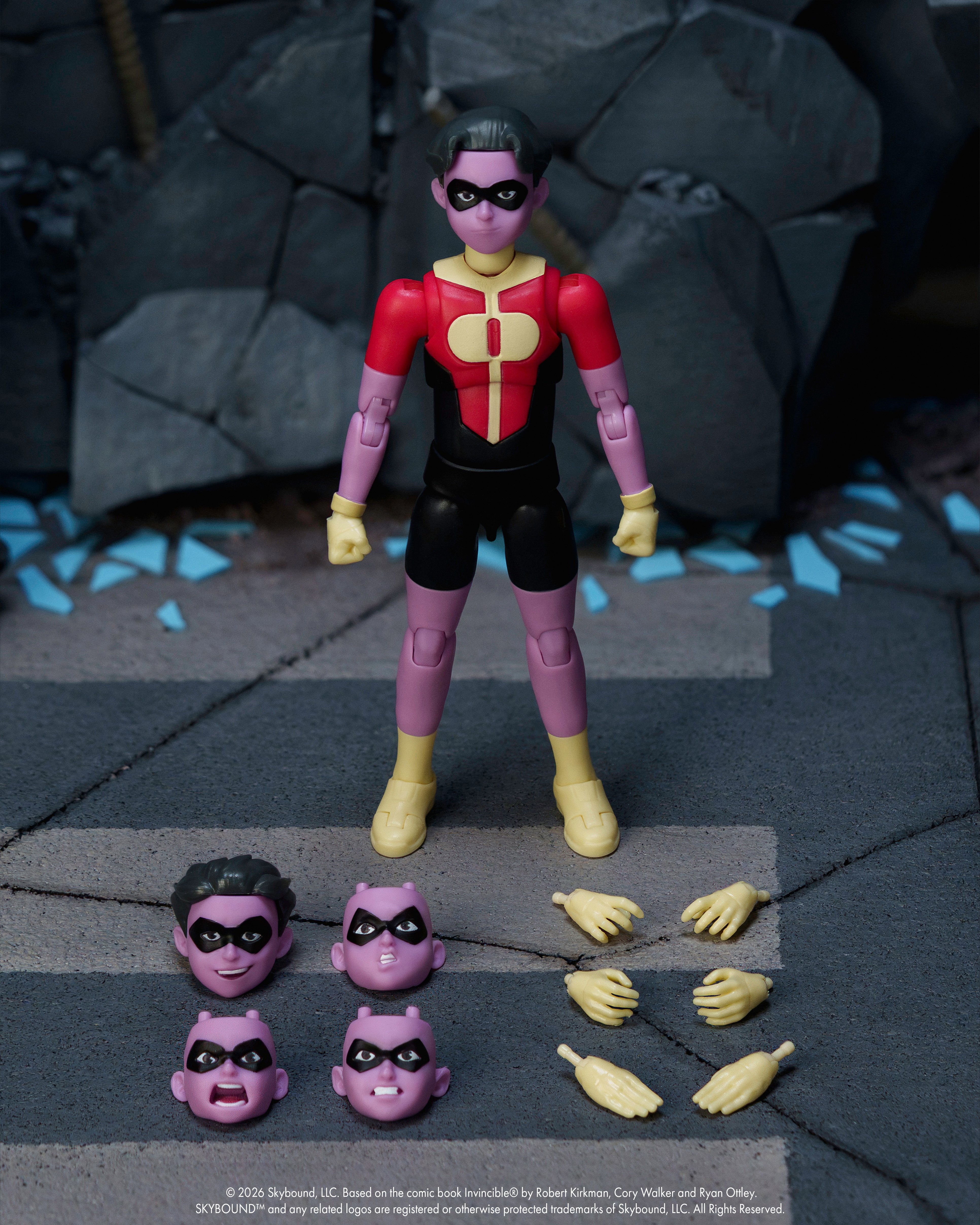 Invincible Kid Omni-Man 1/12 Scale Action Figure Gallery Image 9