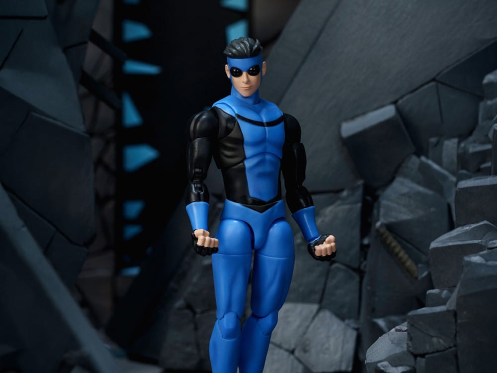 Invincible Invincible 1/12 Scale Action Figure Gallery Image 1