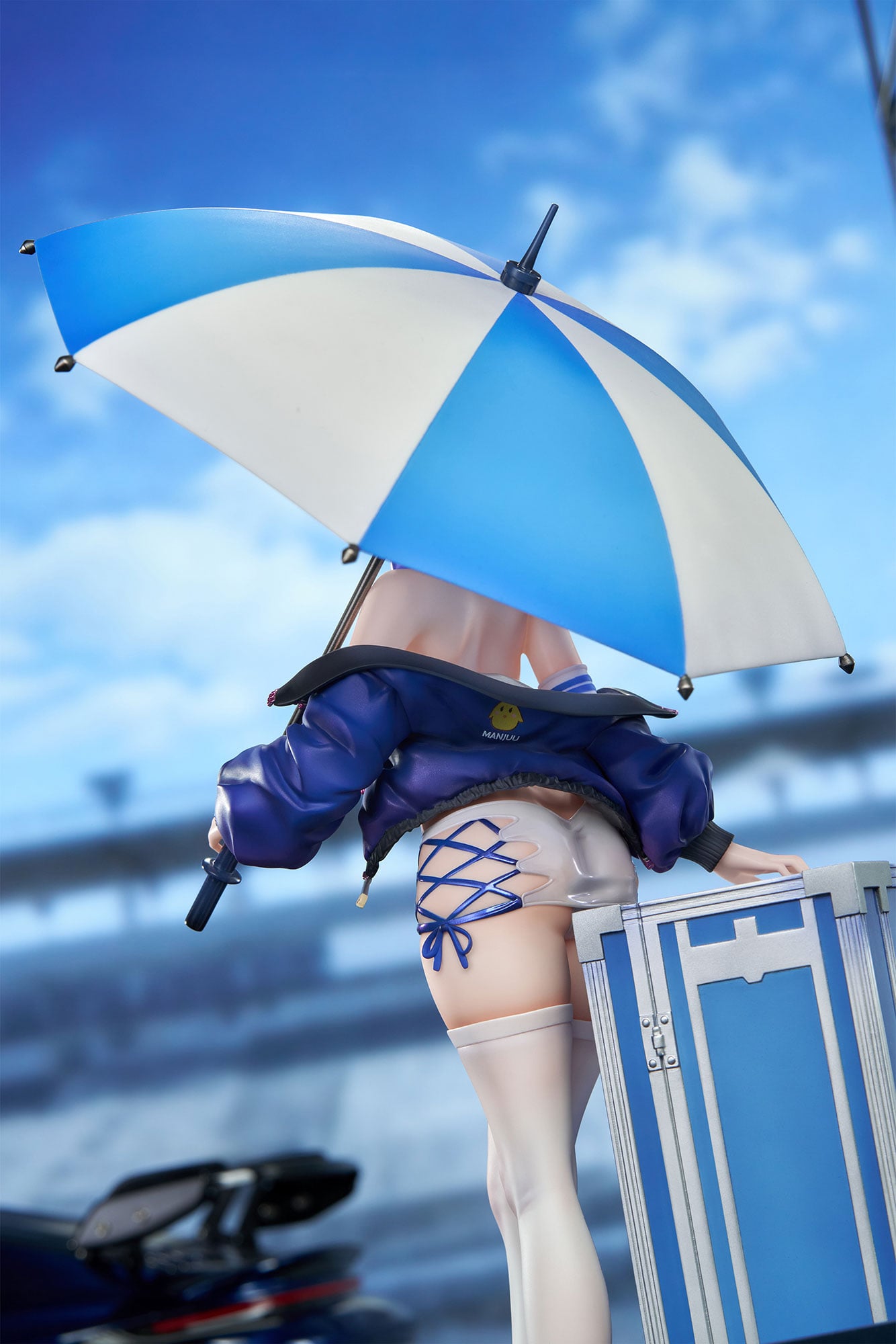 Azur Lane St. Louis (Race Queen Ver.) 1/7 Scale Figure (With Bonus) Gallery Image 9