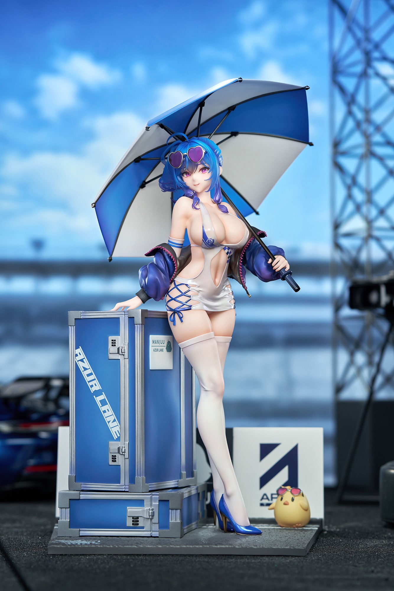 Azur Lane St. Louis (Race Queen Ver.) 1/7 Scale Figure (With Bonus) Gallery Image 3