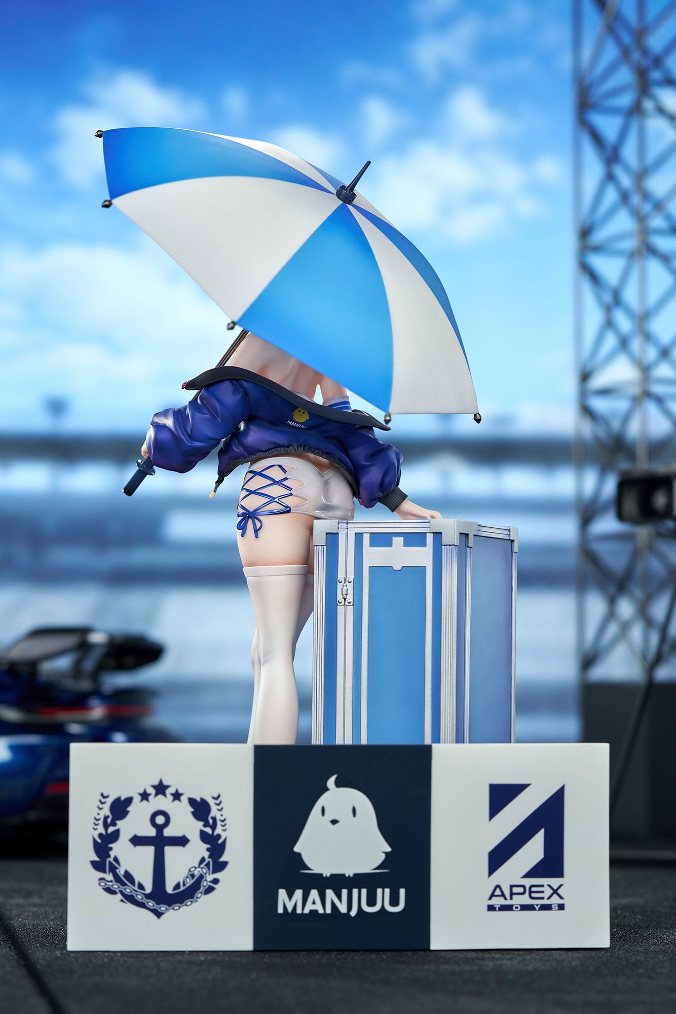 Azur Lane St. Louis (Race Queen Ver.) 1/7 Scale Figure (With Bonus) Gallery Image 5