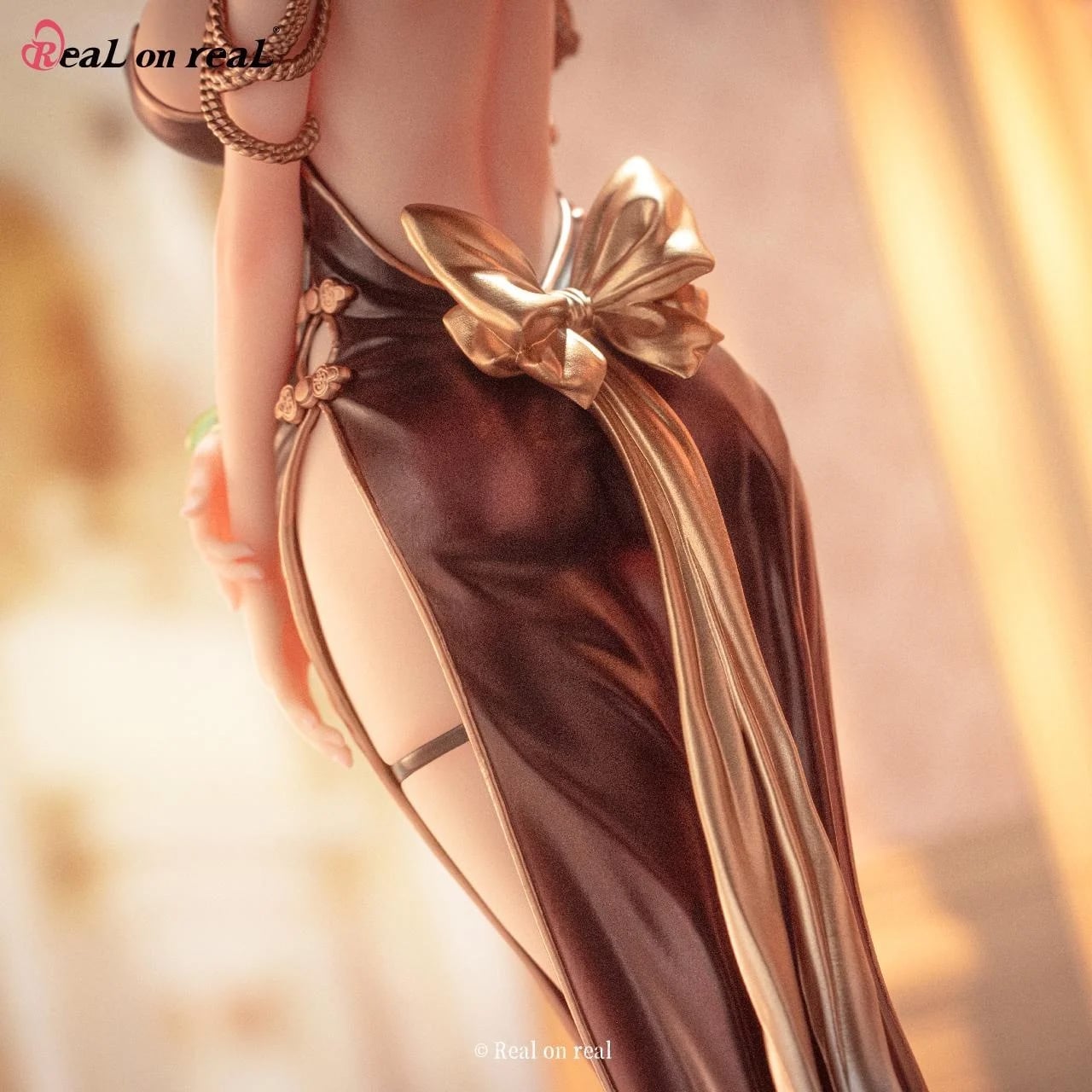 Elegance in Time 1/6 Scale Figure (With Bonus) Gallery Image 15