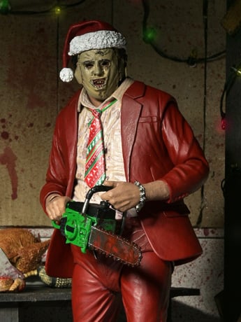 The Texas Chainsaw Massacre Ultimate Santa Leatherface Action Figure Gallery Image 2
