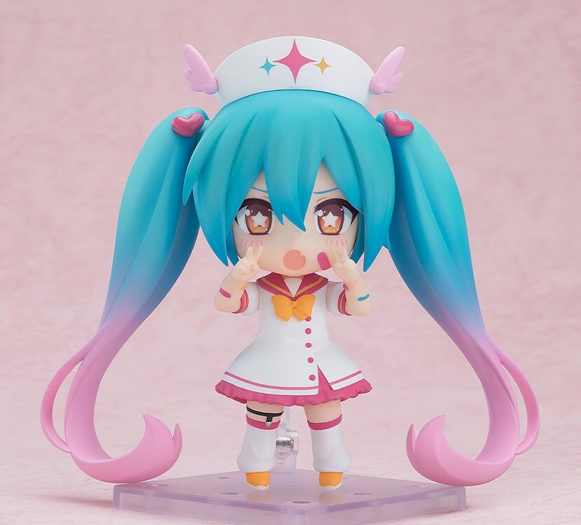 Vocaloid Nendoroid No.3090 Hatsune Miku (MAGICAL CURE! LOVE SHOT) Gallery Image 3