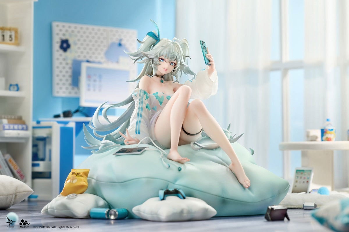 Girls' Frontline 2: Exilium Florence (Marvellous Herb Cake Ver.) 1/7 Scale Figure (With Bonus) Gallery Image 4