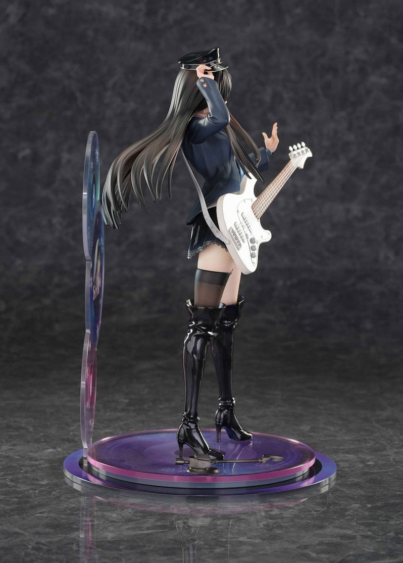 White Album 2 Kazusa Touma (Reunion) 1/6 Scale Figure Gallery Image 8