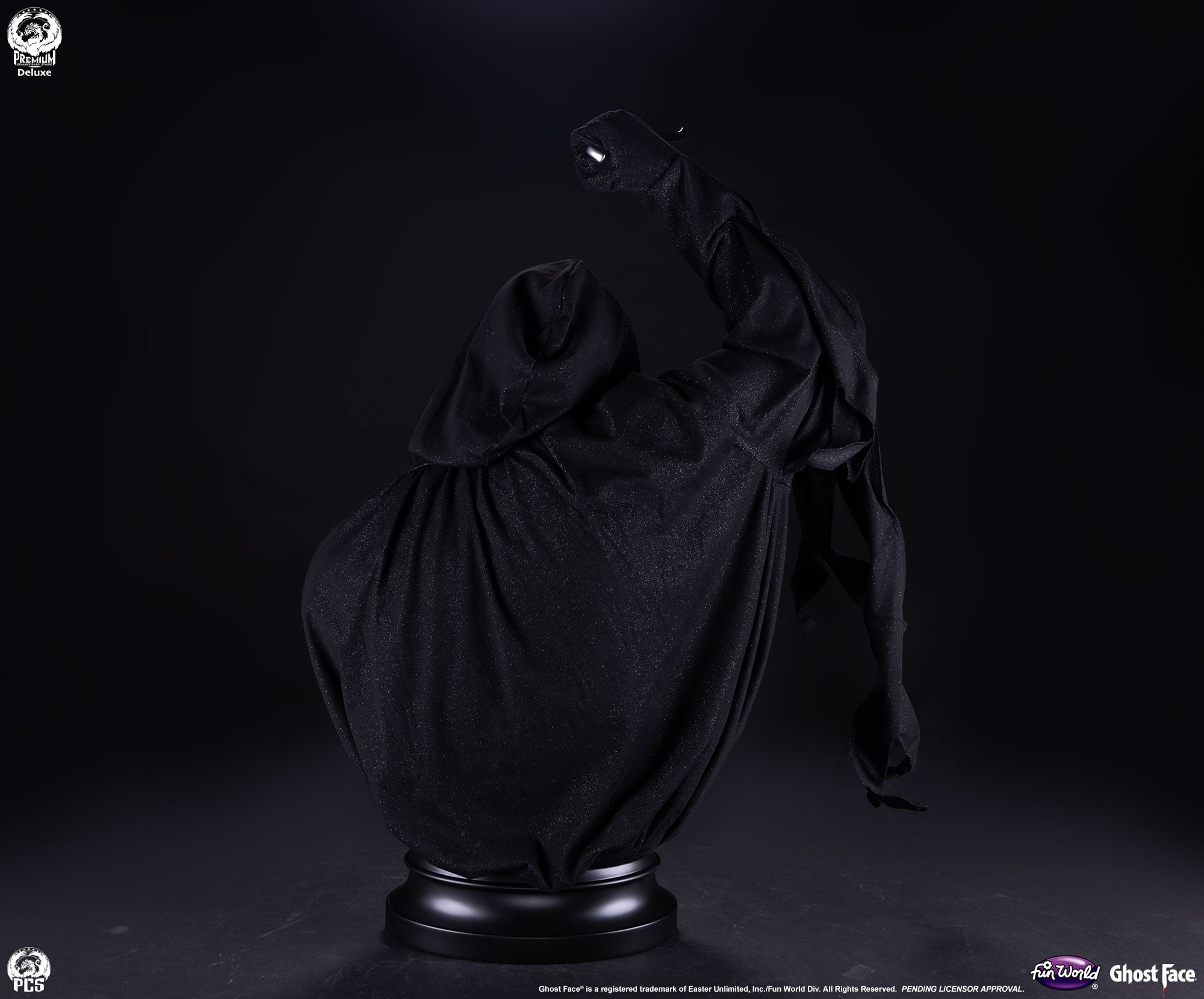 Ghost Face (Deluxe Ver.) Life-Sized Bust Gallery Image 9