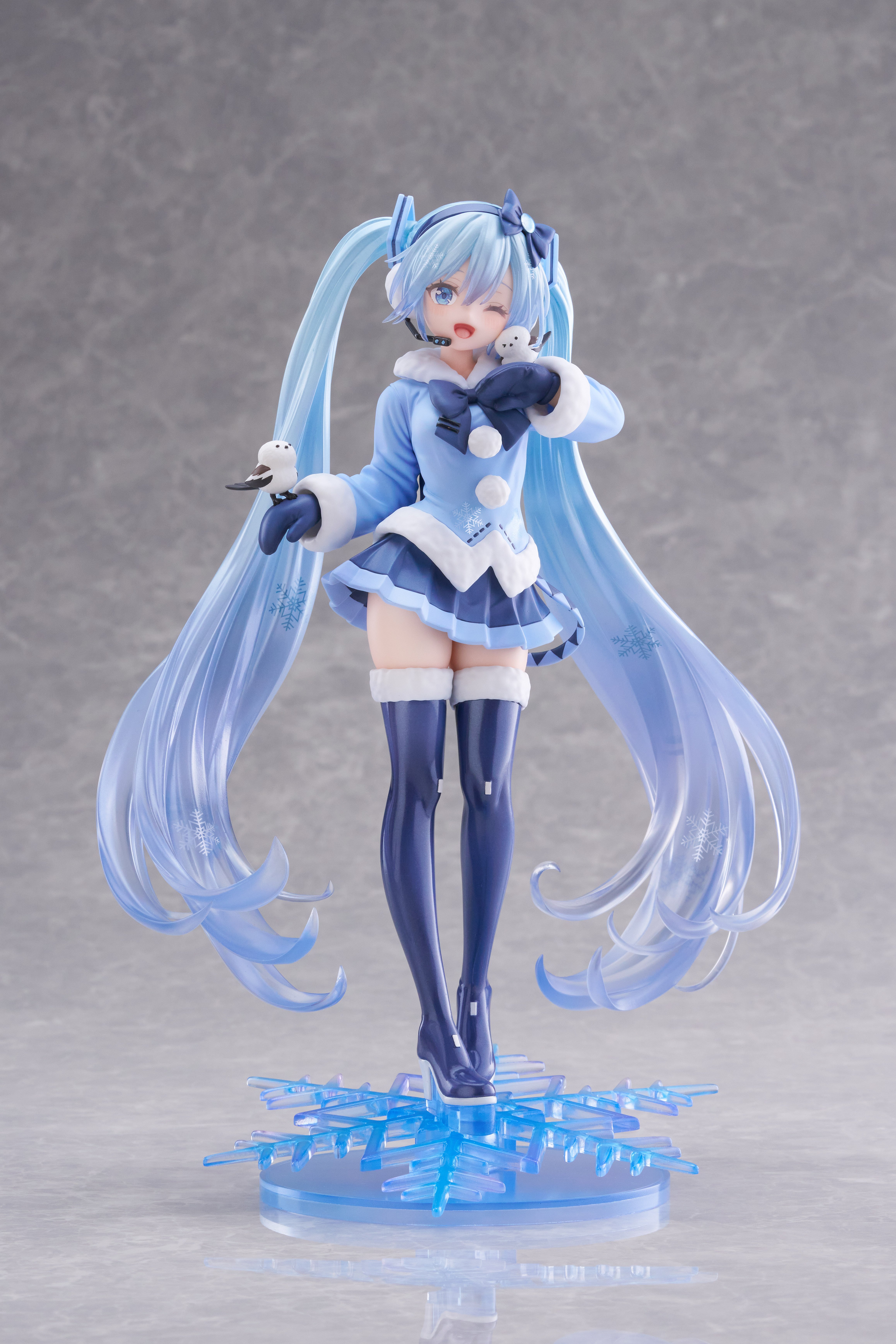 Vocaloid AMP+ Snow Miku (All Stars 2012 Ver.) Figure Gallery Image 11