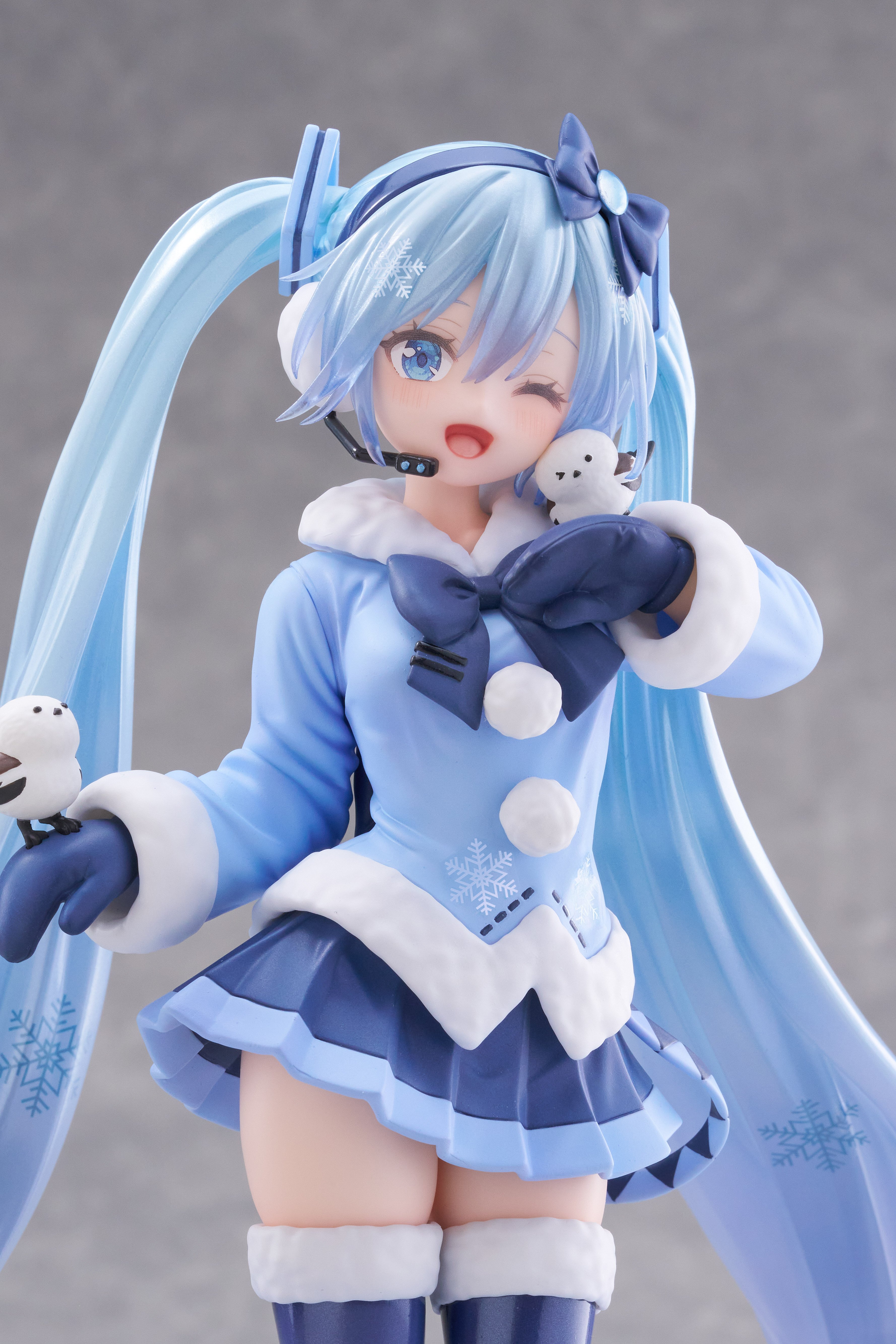 Vocaloid AMP+ Snow Miku (All Stars 2012 Ver.) Figure Gallery Image 14