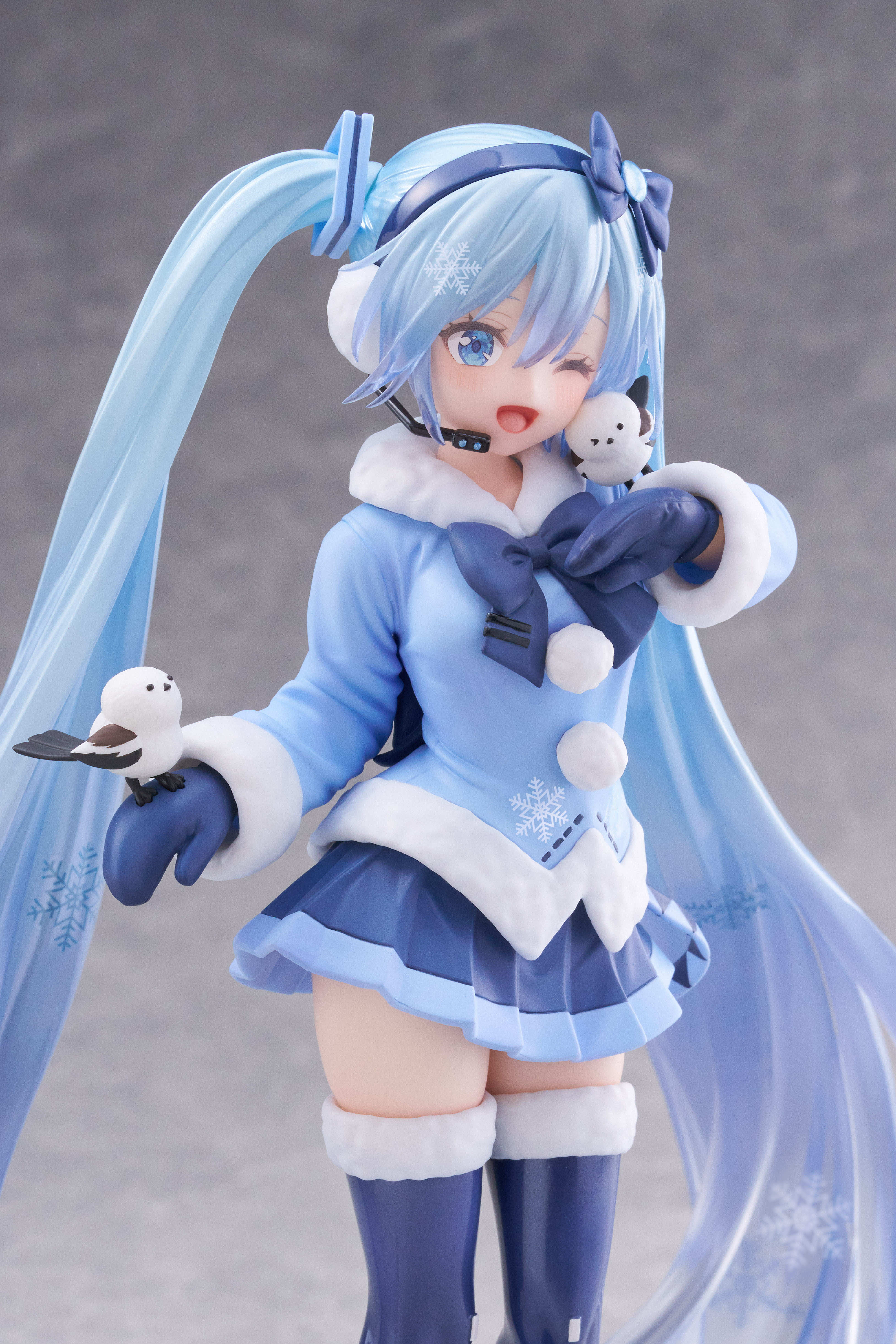 Vocaloid AMP+ Snow Miku (All Stars 2012 Ver.) Figure Gallery Image 12
