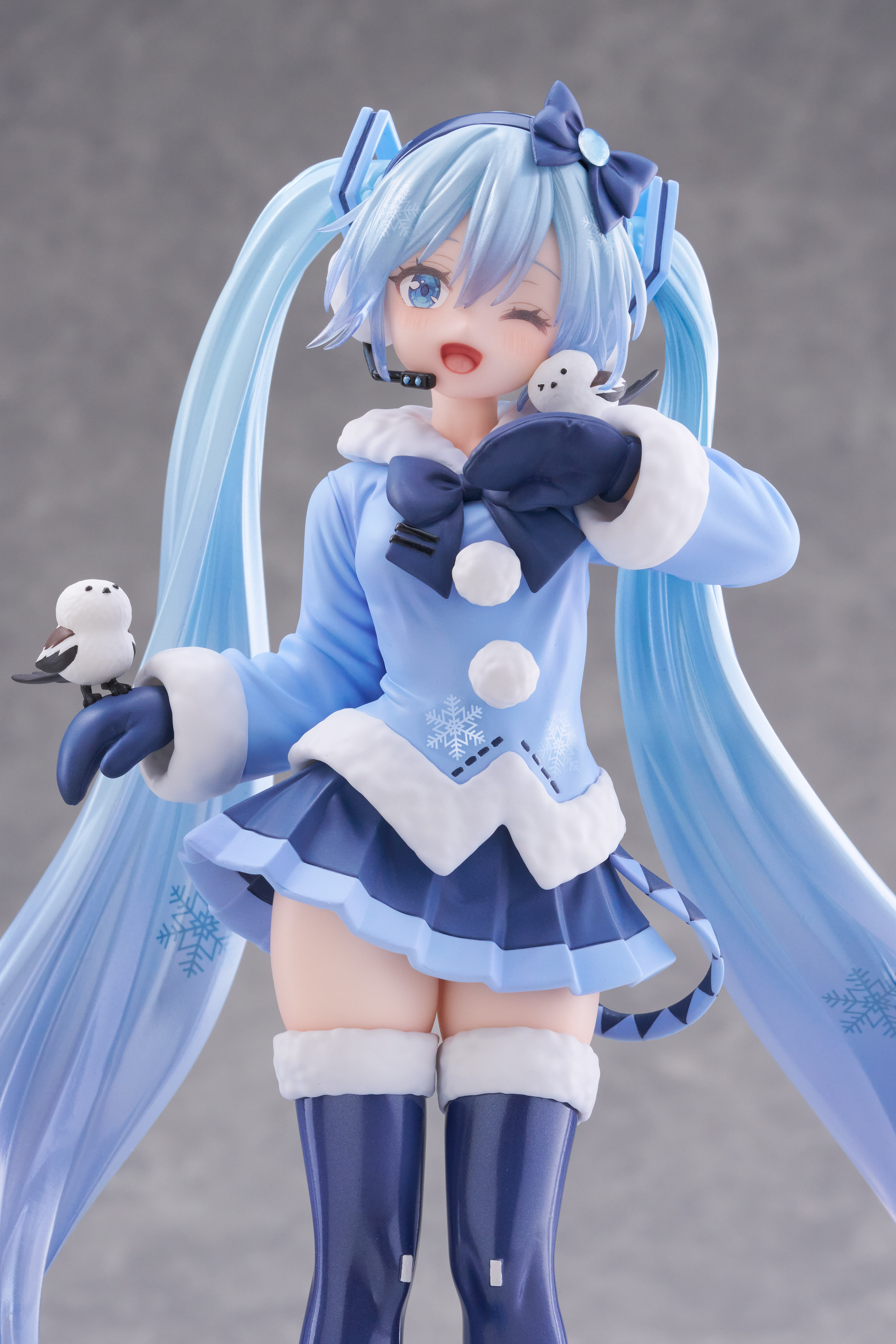 Vocaloid AMP+ Snow Miku (All Stars 2012 Ver.) Figure Gallery Image 13