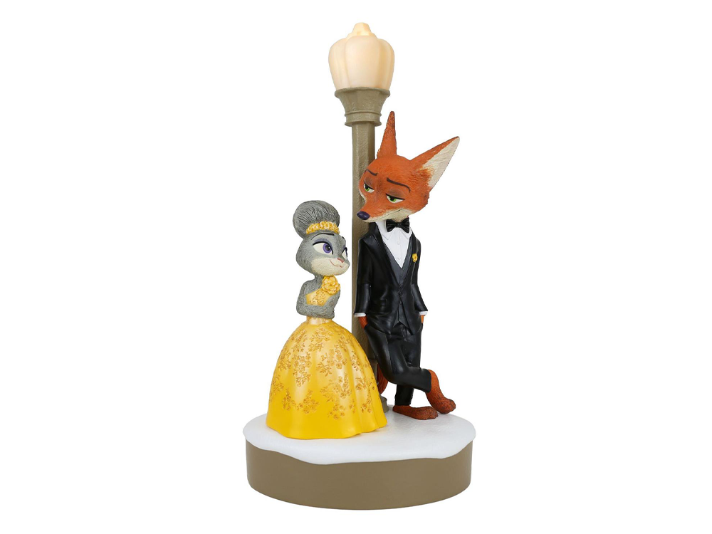 Zootopia 2 Disney Showcase Nick and Judy Figurine Gallery Image 1