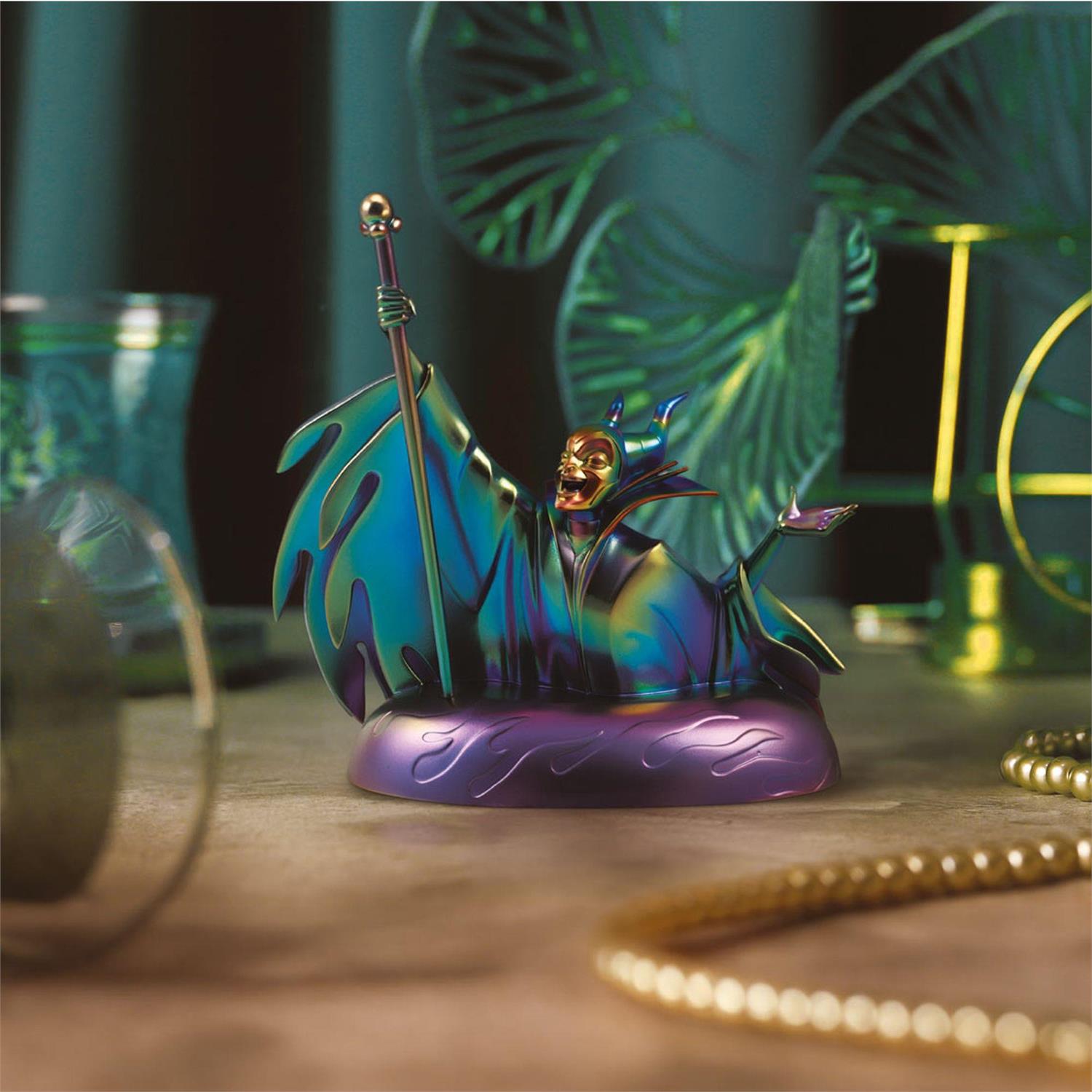 Sleeping Beauty Disney Showcase Villains Maleficent Figurine Gallery Image 4