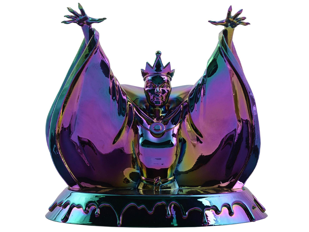 Snow White and the Seven Dwarves Disney Showcase Villains The Queen Figurine Gallery Image 1