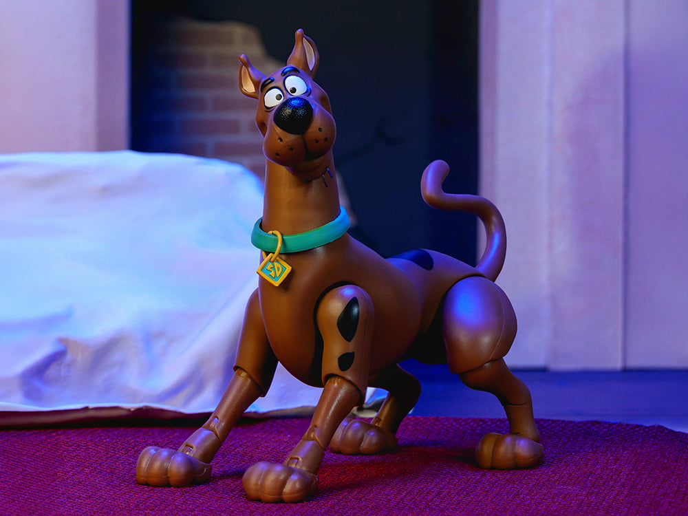 Scooby-Doo Scooby-Doo 1/12 Scale Action Figure Gallery Image 1