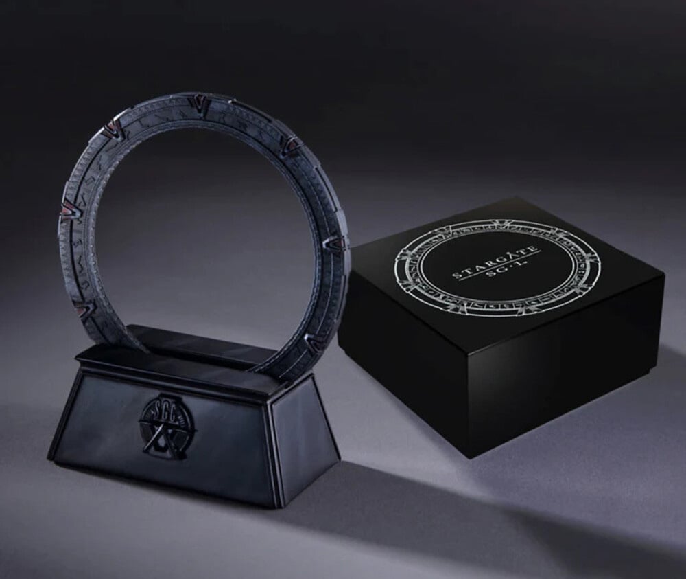 Stargate SG-1 Alpha Gate Replica Gallery Image 9