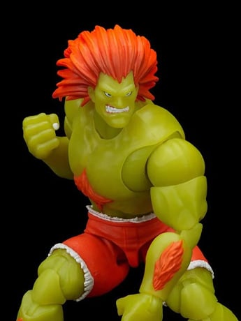 Ultra Street Fighter II: The Final Challengers Blanka (Glow in the Dark) 1/12 Scale Exclusive Action Figure Gallery Image 2