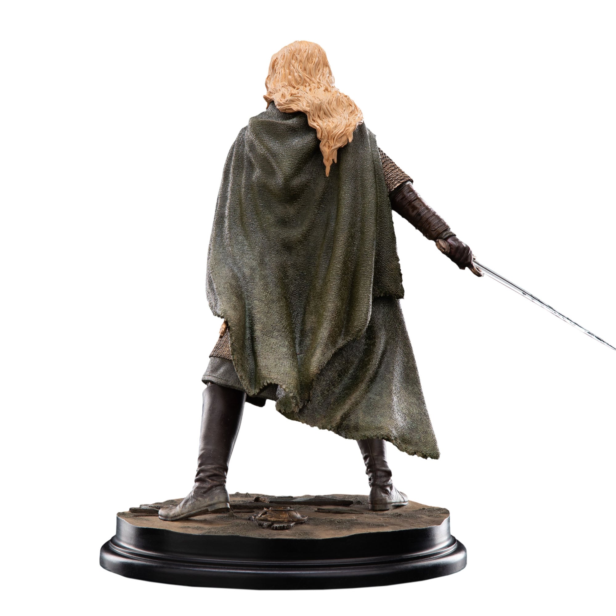 The Lord of the Rings Classic Series Eowyn, Shieldmaiden of Rohan 1/6 Scale Statue Gallery Image 6