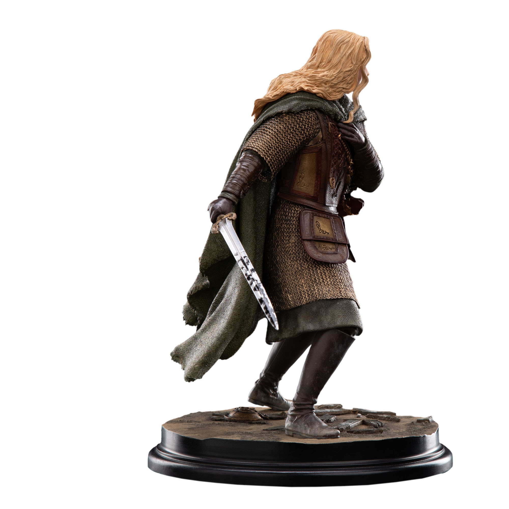 The Lord of the Rings Classic Series Eowyn, Shieldmaiden of Rohan 1/6 Scale Statue Gallery Image 5