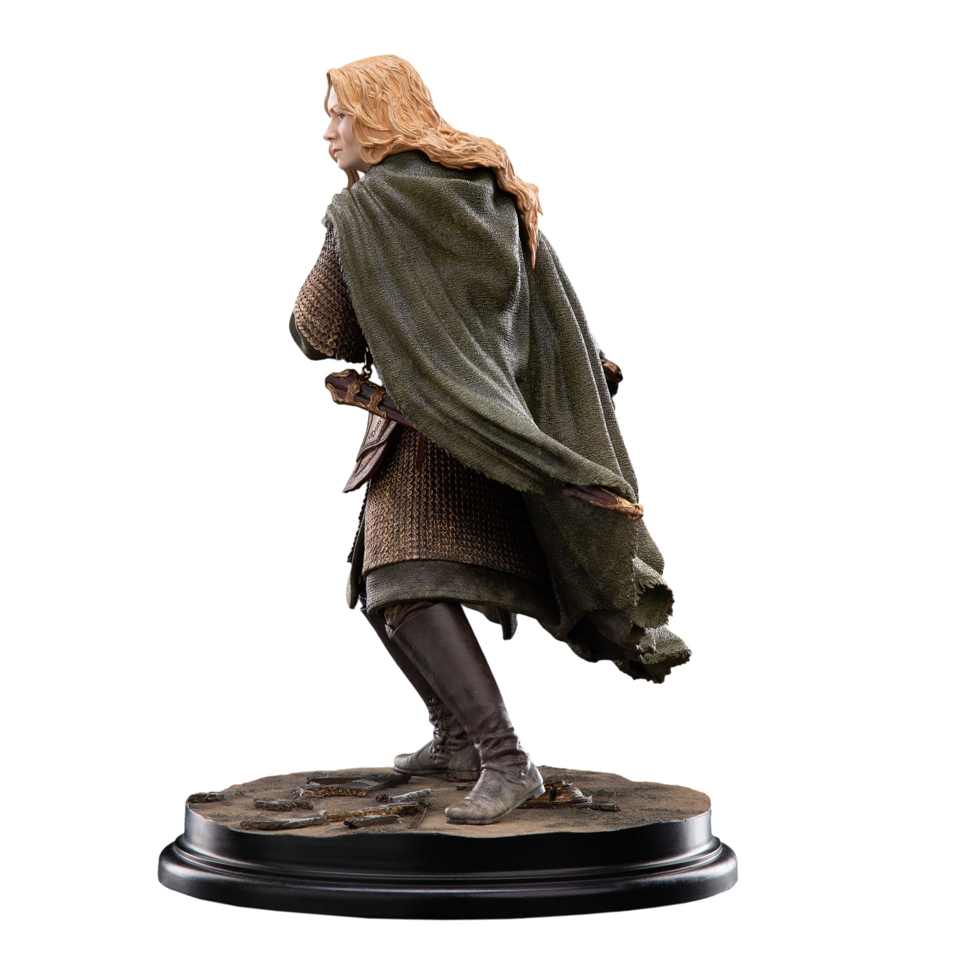 The Lord of the Rings Classic Series Eowyn, Shieldmaiden of Rohan 1/6 Scale Statue Gallery Image 8