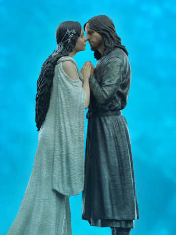 The Lord of the Rings Aragorn & Arwen Miniature Statue Gallery Image 2