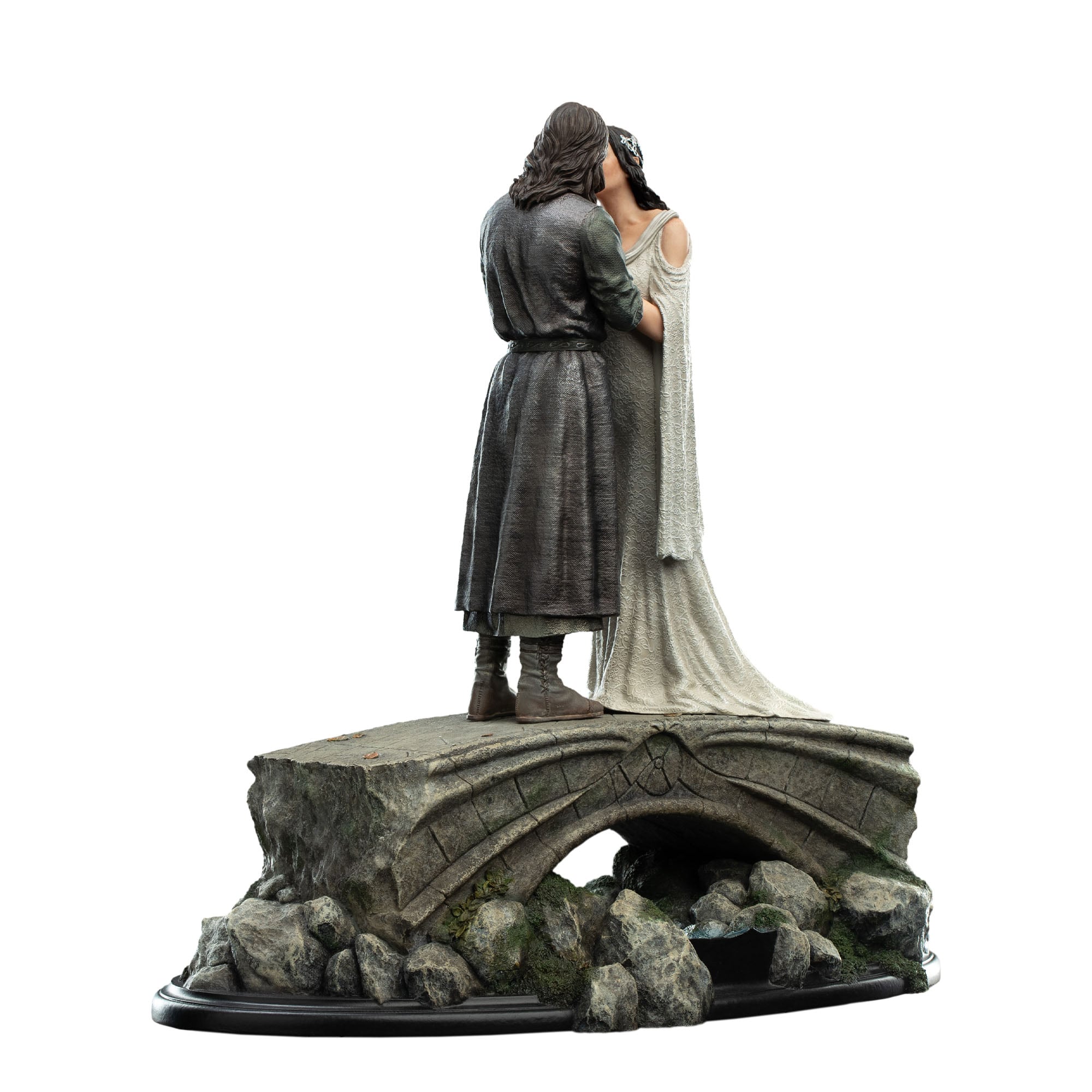The Lord of the Rings Aragorn & Arwen Miniature Statue Gallery Image 7