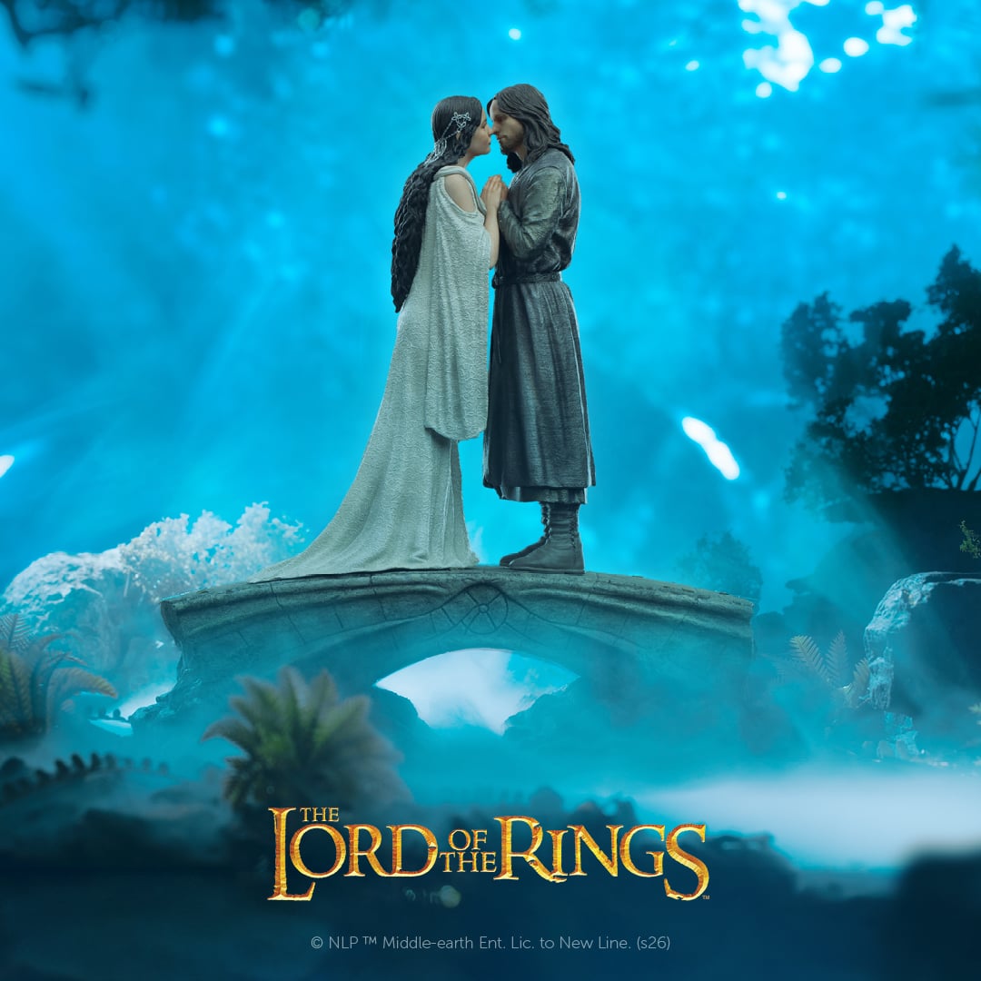 The Lord of the Rings Aragorn & Arwen Miniature Statue Gallery Image 3