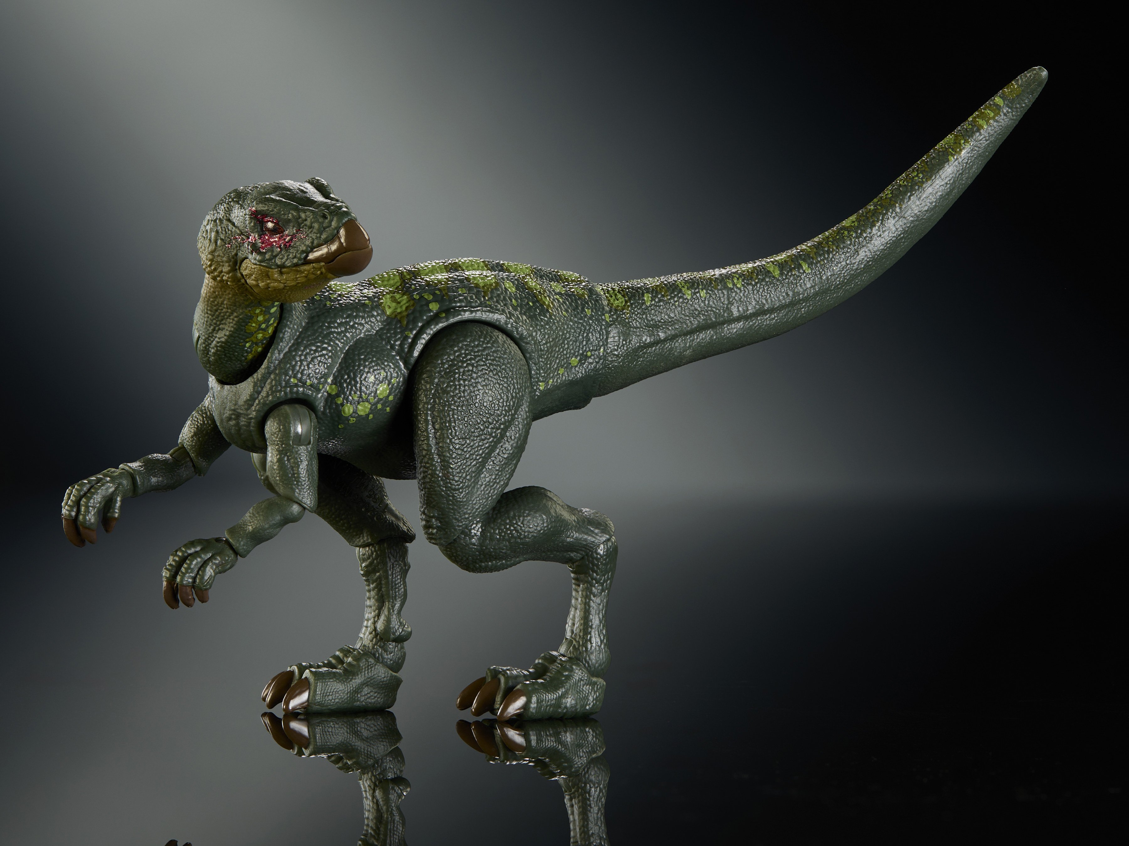 Jurassic World Hammond Collection Hypsilophodon Action Figure Gallery Image 3