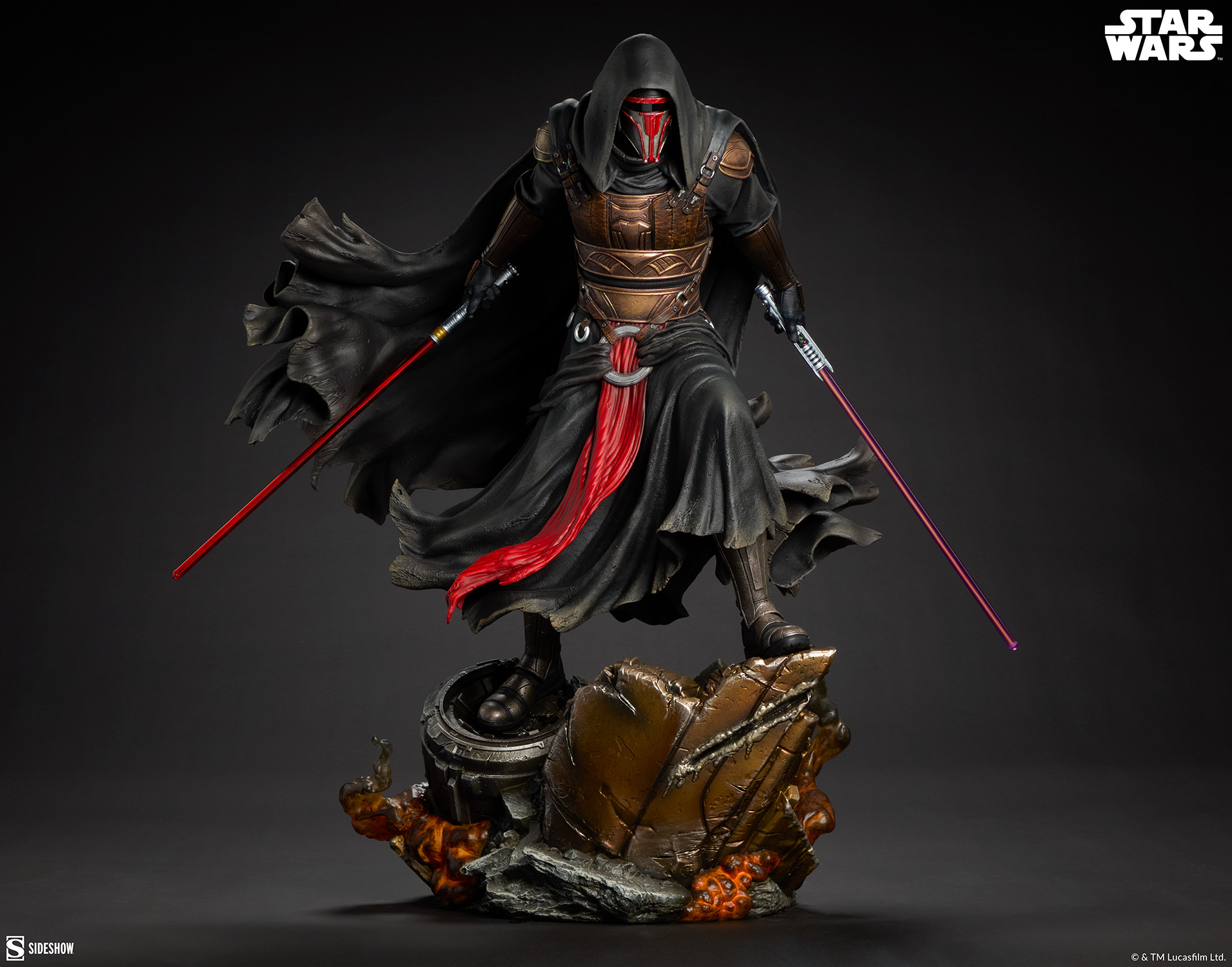 Star Wars: Knights of the Old Republic Premium Format Darth Revan 1/4 Scale Statue Gallery Image 10