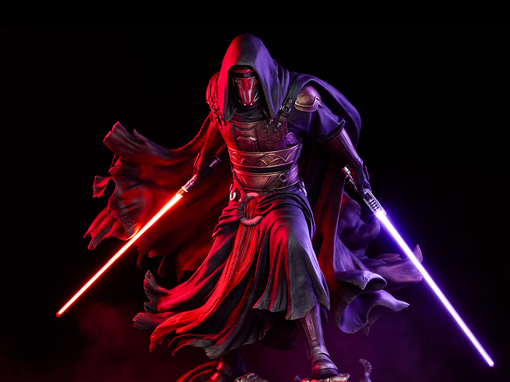 Star Wars: Knights of the Old Republic Premium Format Darth Revan 1/4 Scale Statue Gallery Image 1