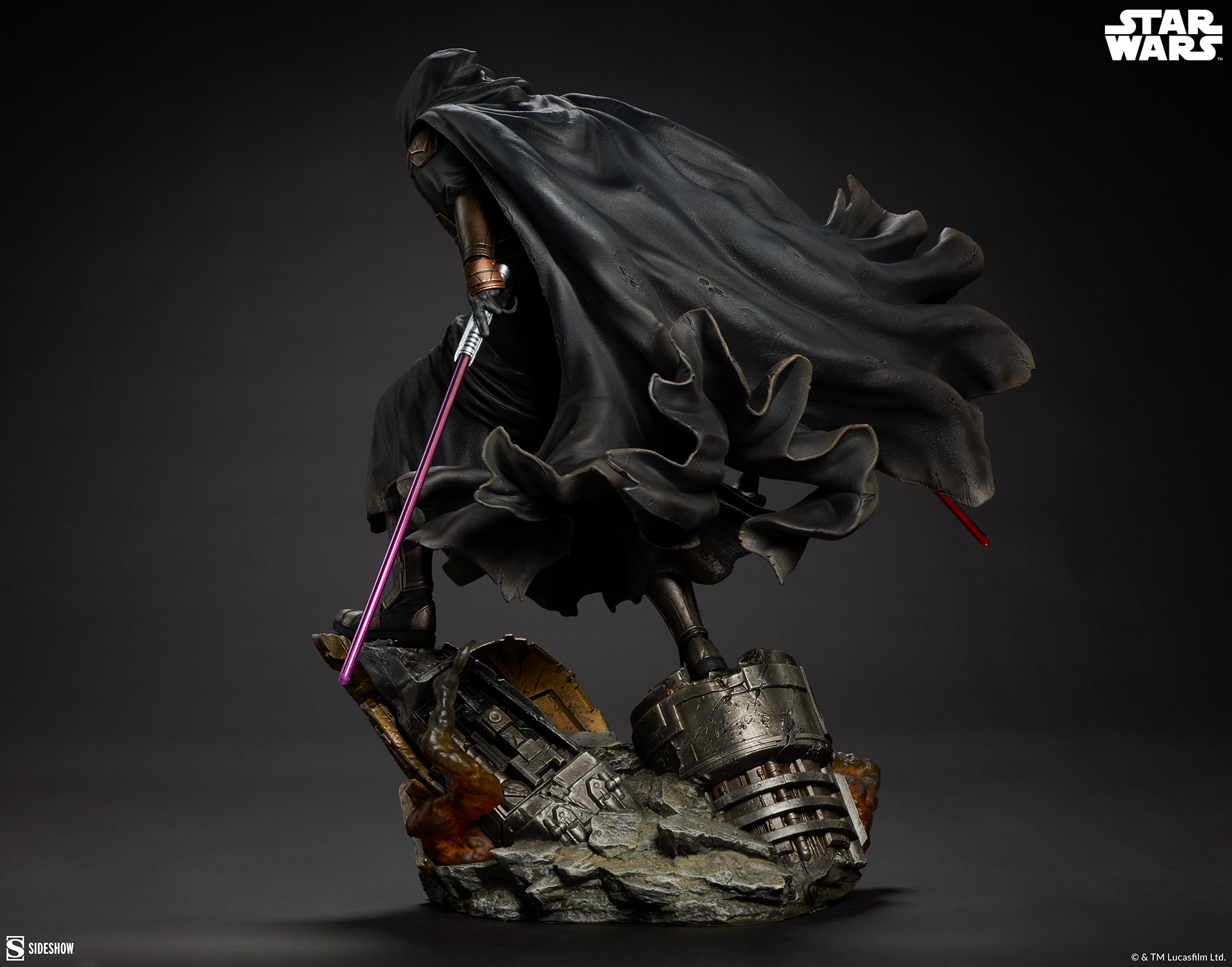 Star Wars: Knights of the Old Republic Premium Format Darth Revan 1/4 Scale Statue Gallery Image 12