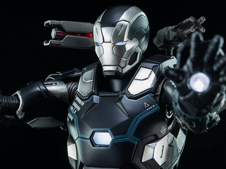 Captain America: Civil War 1/9 Scale War Machine Mark III Gallery Image 1