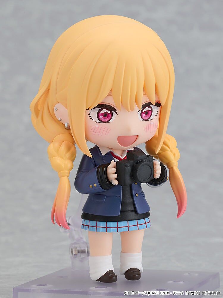 My Dress-Up Darling Nendoroid No.3095 Marin Kitagawa (Winter Uniform Ver.) Gallery Image 6