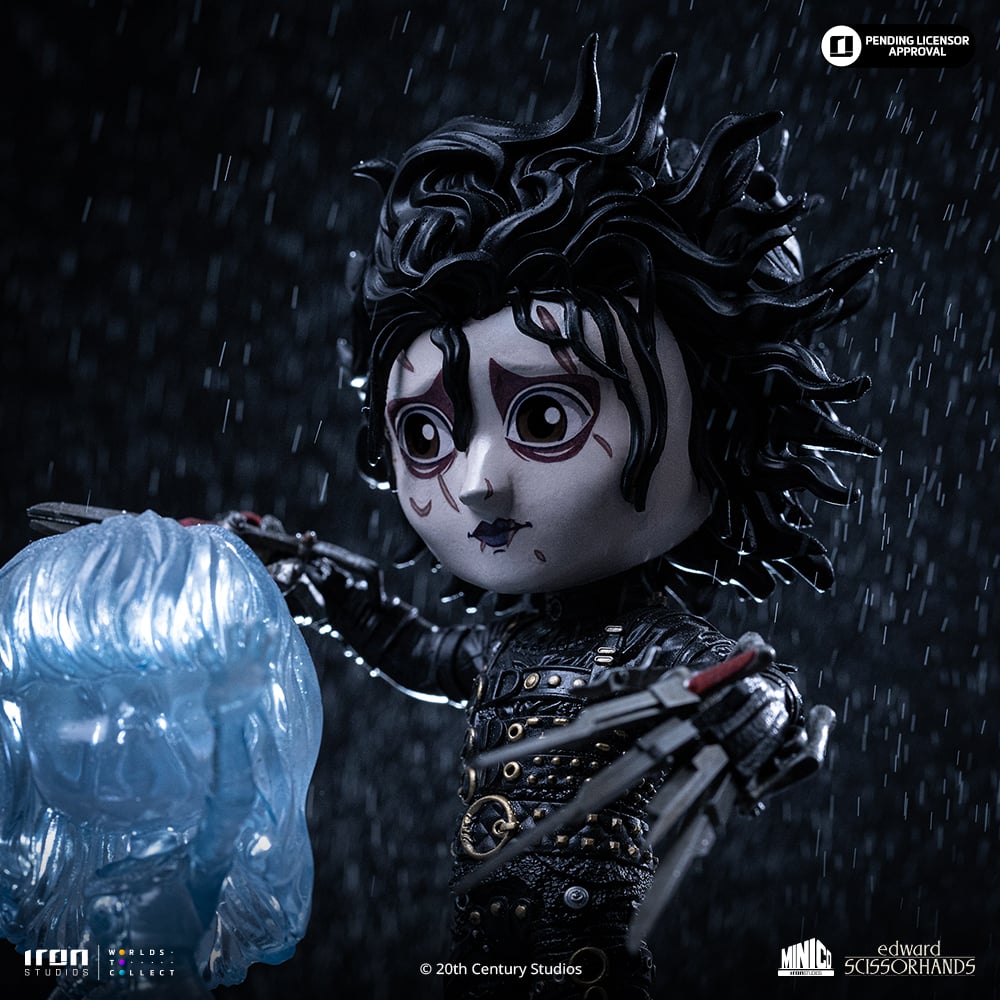 Edward Scissorhands MiniCo Edward Scissorhands Figure Gallery Image 7