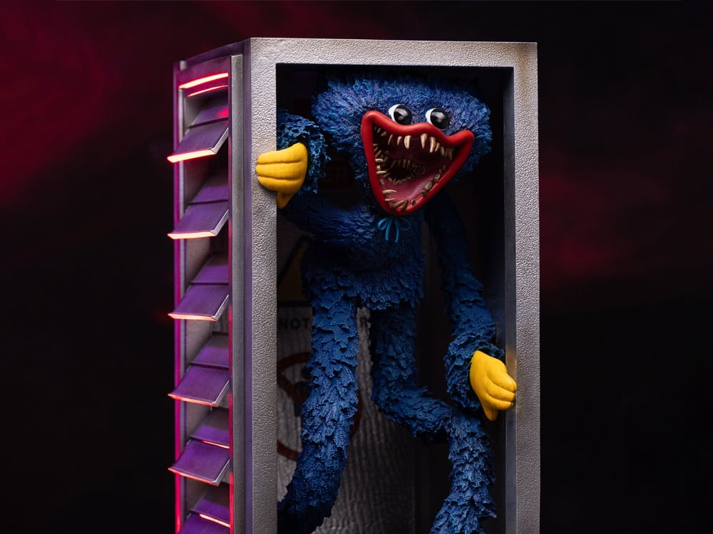 Poppy Playtime Huggy Wuggy 1/10 Art Scale Statue Gallery Image 1