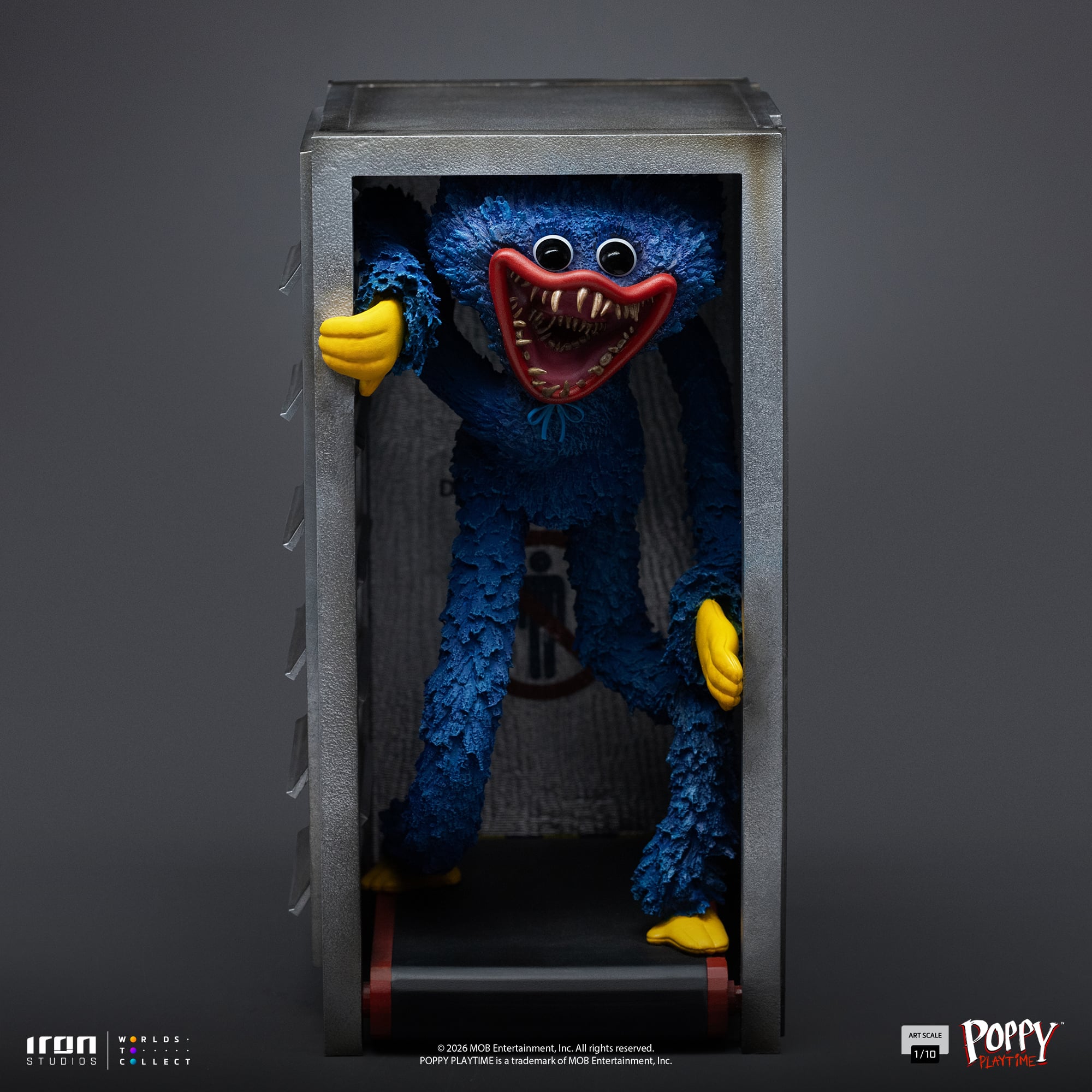 Poppy Playtime Huggy Wuggy 1/10 Art Scale Statue Gallery Image 4
